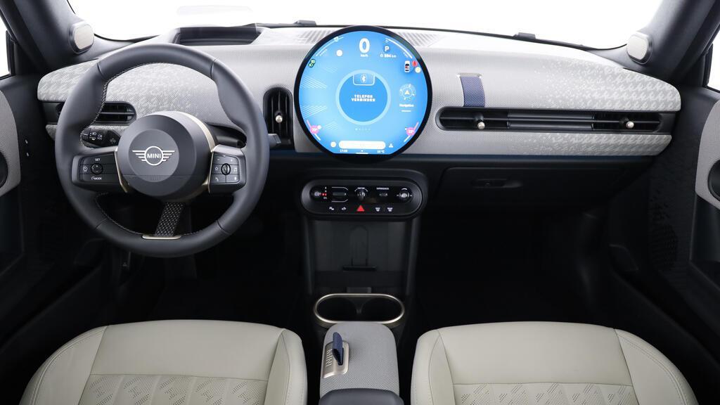 MINI Cooper S Cabrio-image-11