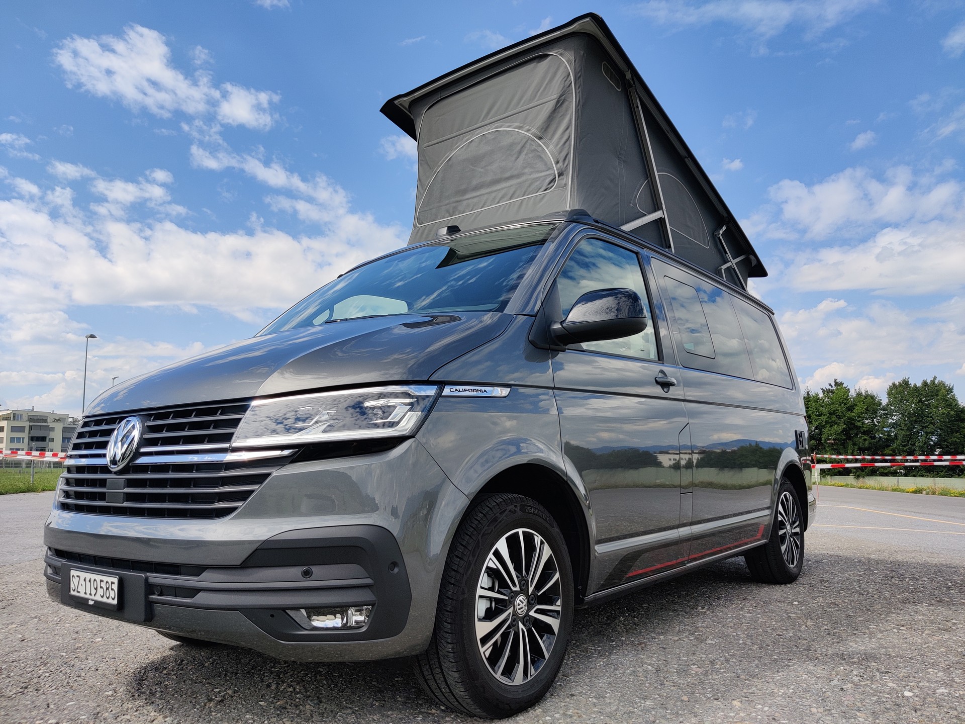 VW T6.1 California 2.0 TDI Ocean Edition Liberty DSG-image-5