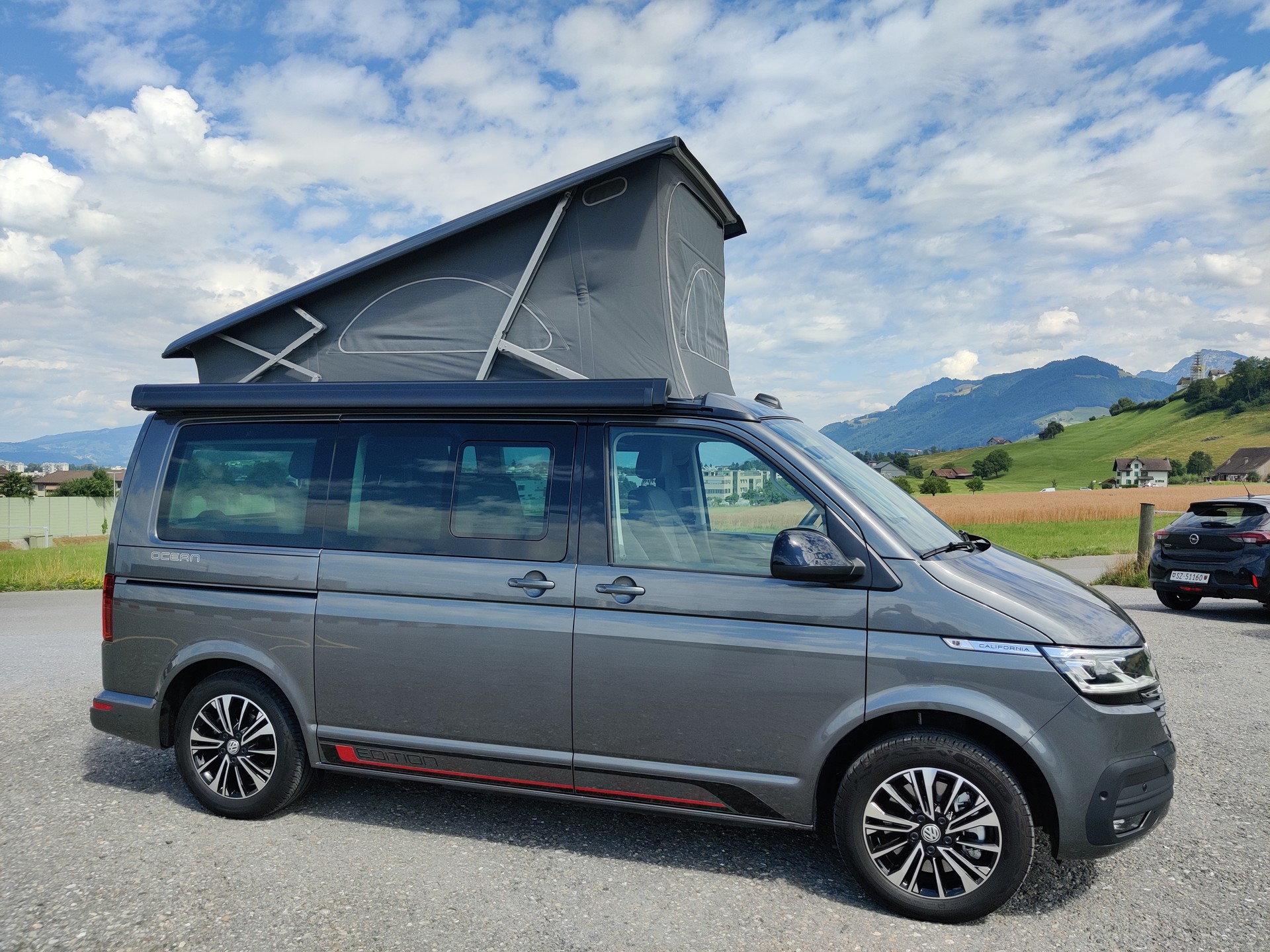 VW T6.1 California 2.0 TDI Ocean Edition Liberty DSG-image-2