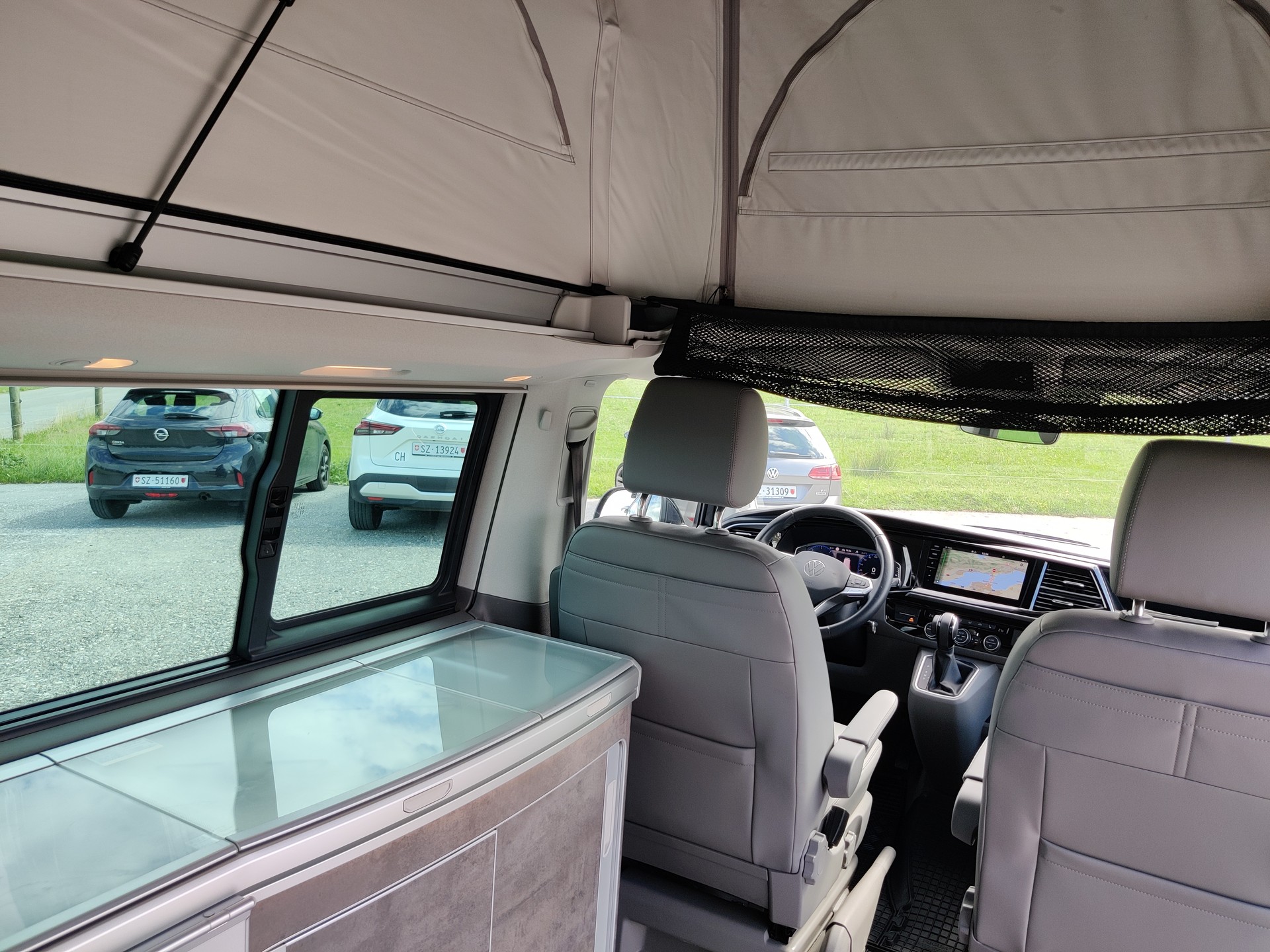 VW T6.1 California 2.0 TDI Ocean Edition Liberty DSG-image-11