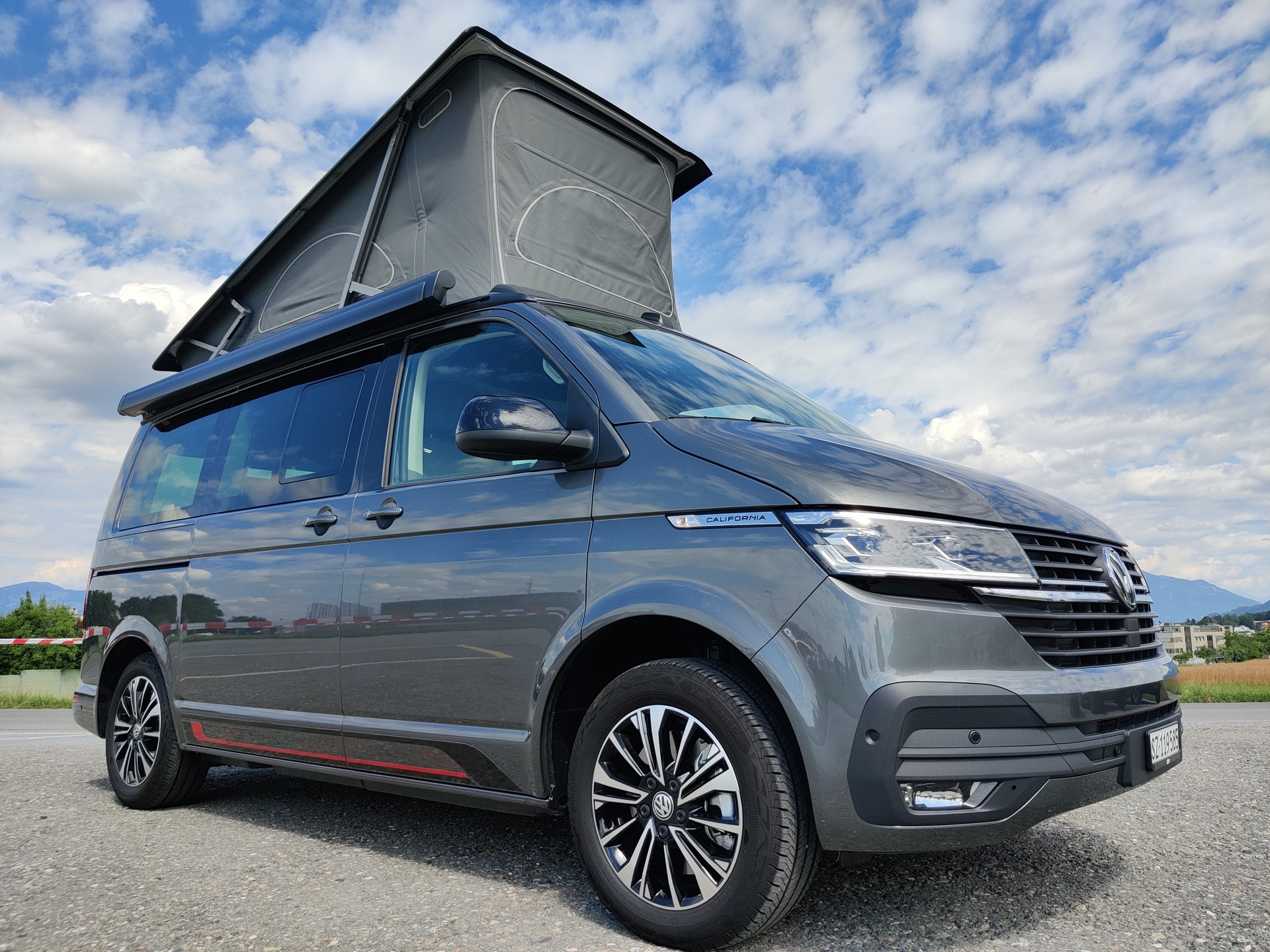 VW T6.1 California 2.0 TDI Ocean Edition Liberty DSG-image-6
