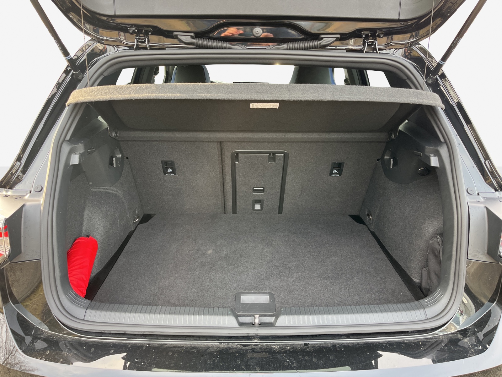 VW Golf 2.0 TSI R DSG 4 Motion-image-12