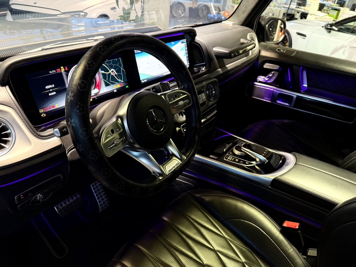 MERCEDES-BENZ G 63 AMG Speedshift Plus G-Tronic-image-11