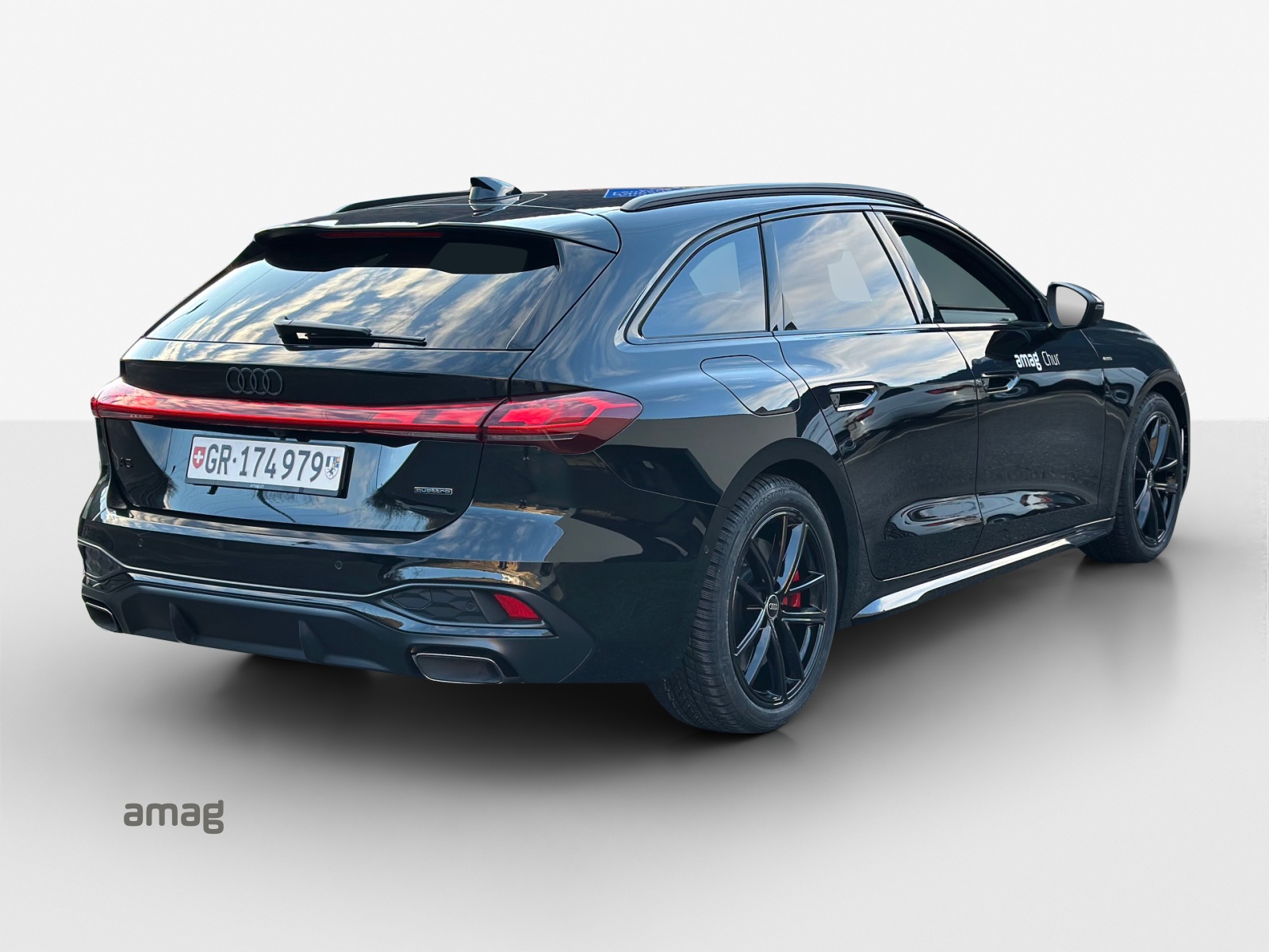 AUDI A5 Avant e-hybrid quattro 270 kW S tronic-image-4