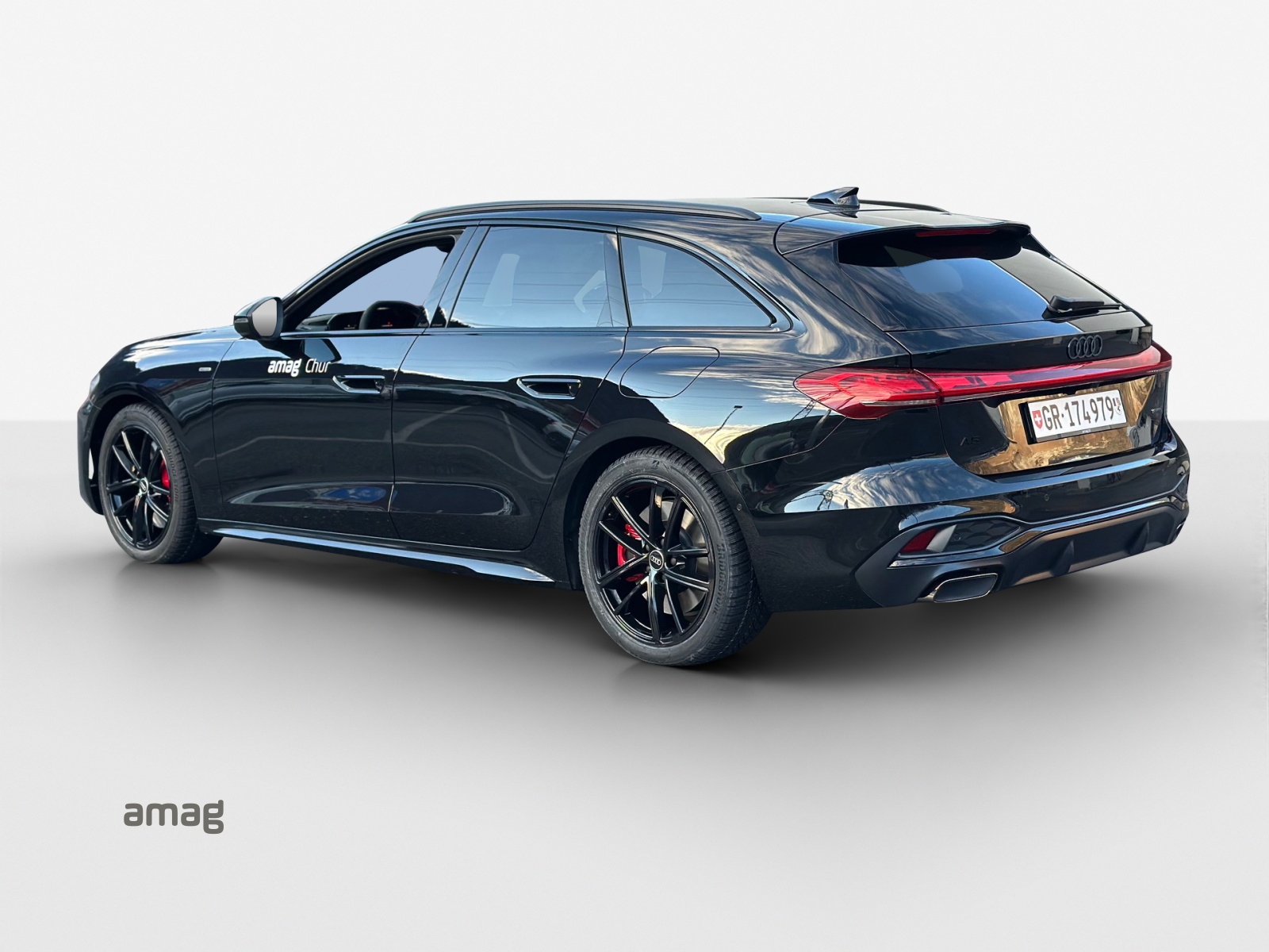 AUDI A5 Avant e-hybrid quattro 270 kW S tronic-image-2
