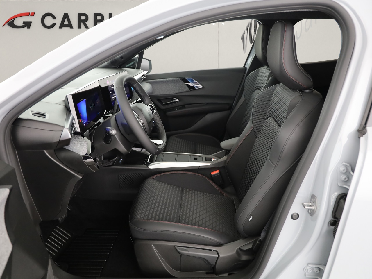 RENAULT Clio 1.8 E-Tech techno-image-5