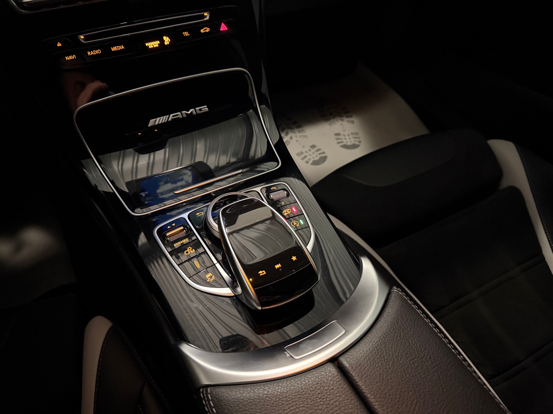 MERCEDES-BENZ C 63 S AMG Speedshift-image-27