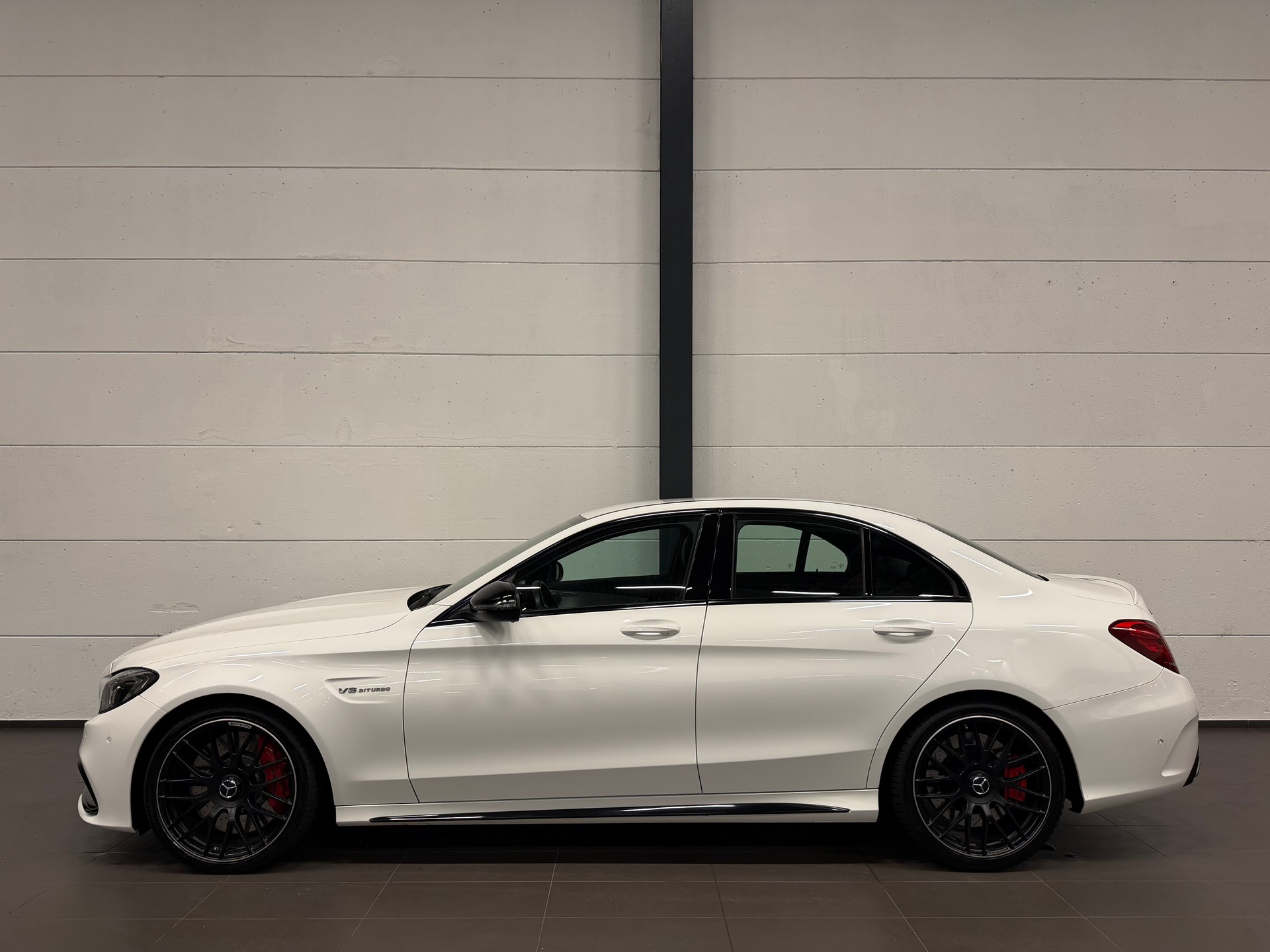 MERCEDES-BENZ C 63 S AMG Speedshift-image-9