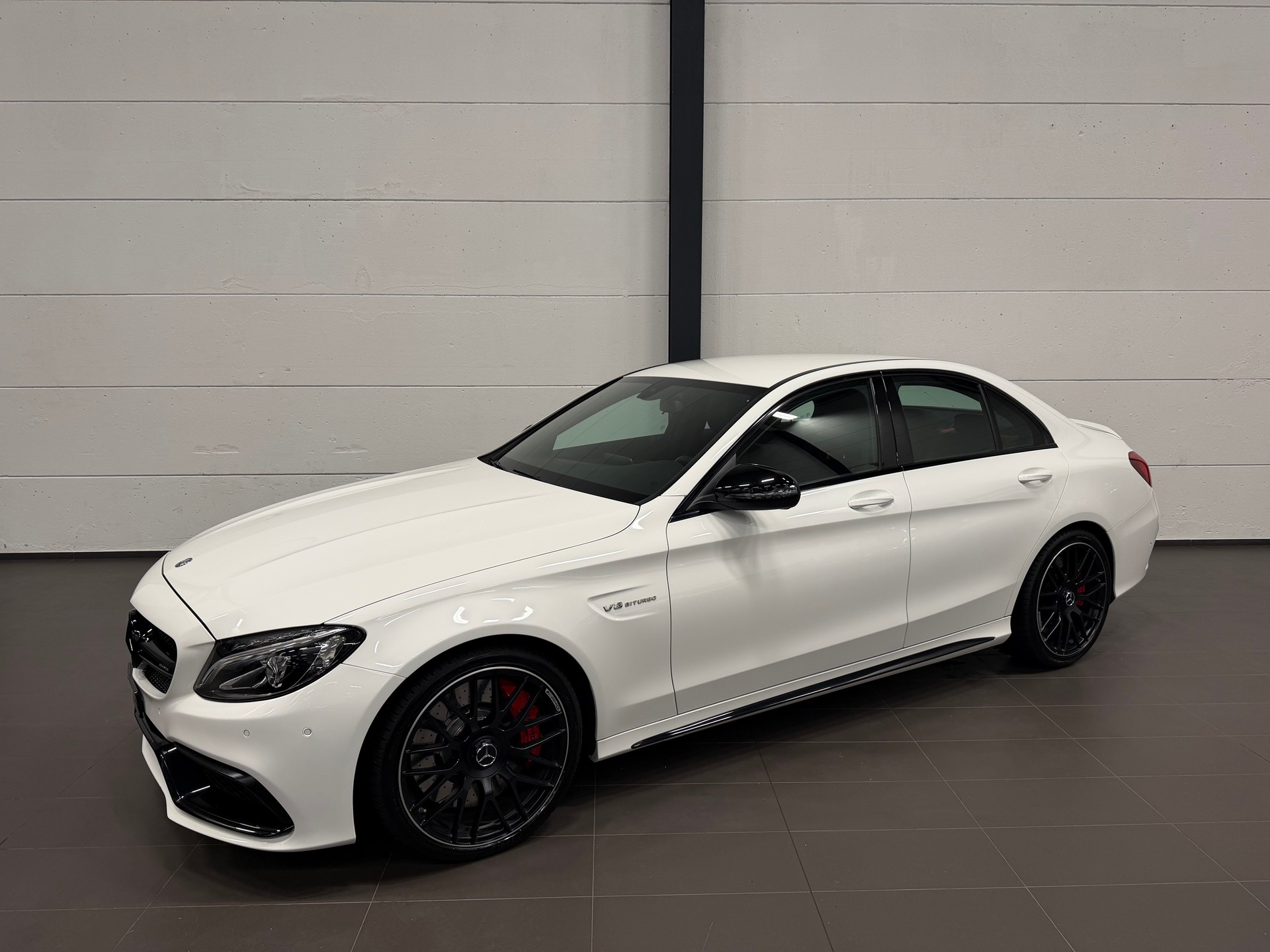 MERCEDES-BENZ C 63 S AMG Speedshift-image-2