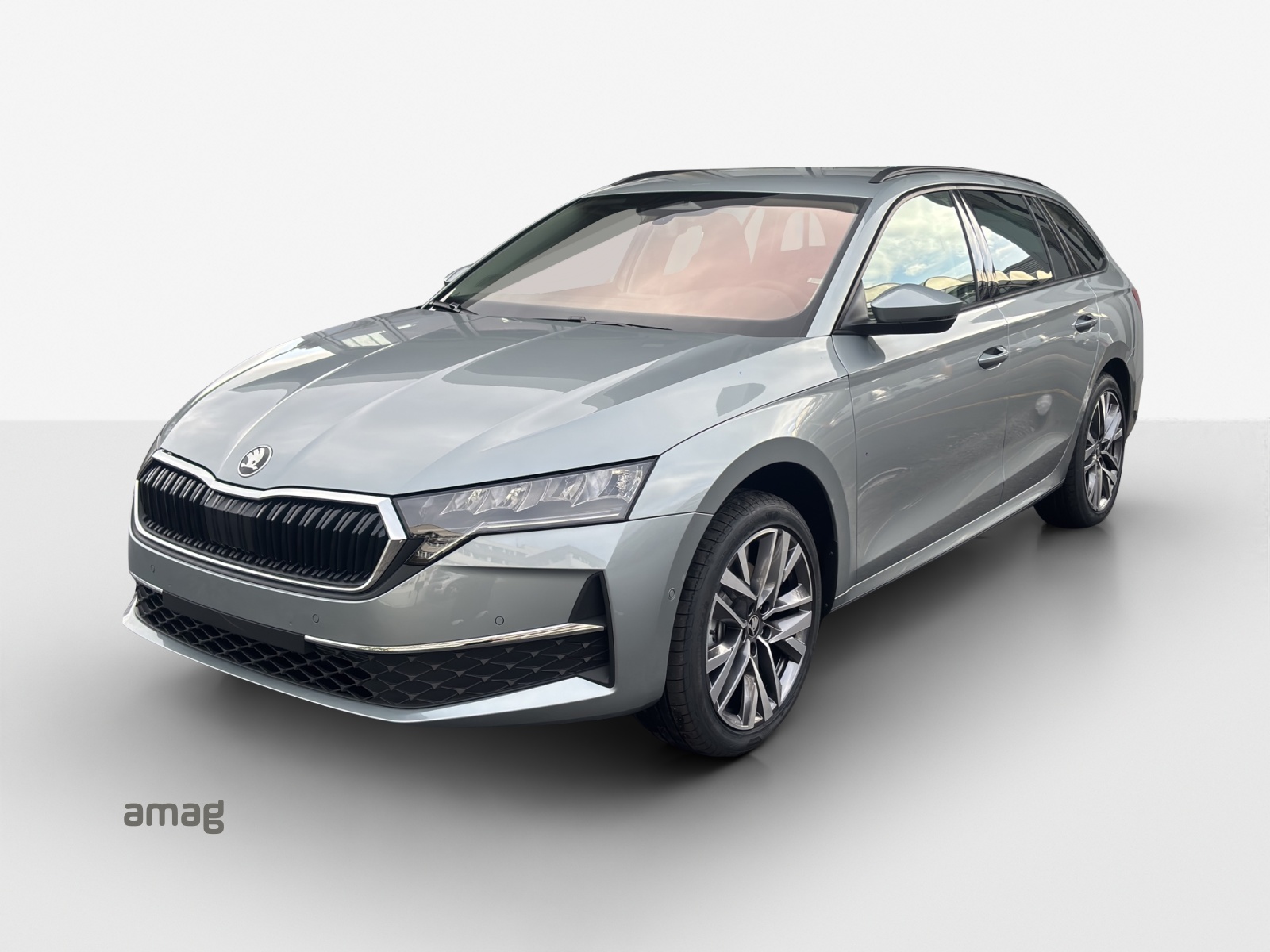 SKODA Octavia Combi 2.0 TSI DSG Selection 4x4-image-0