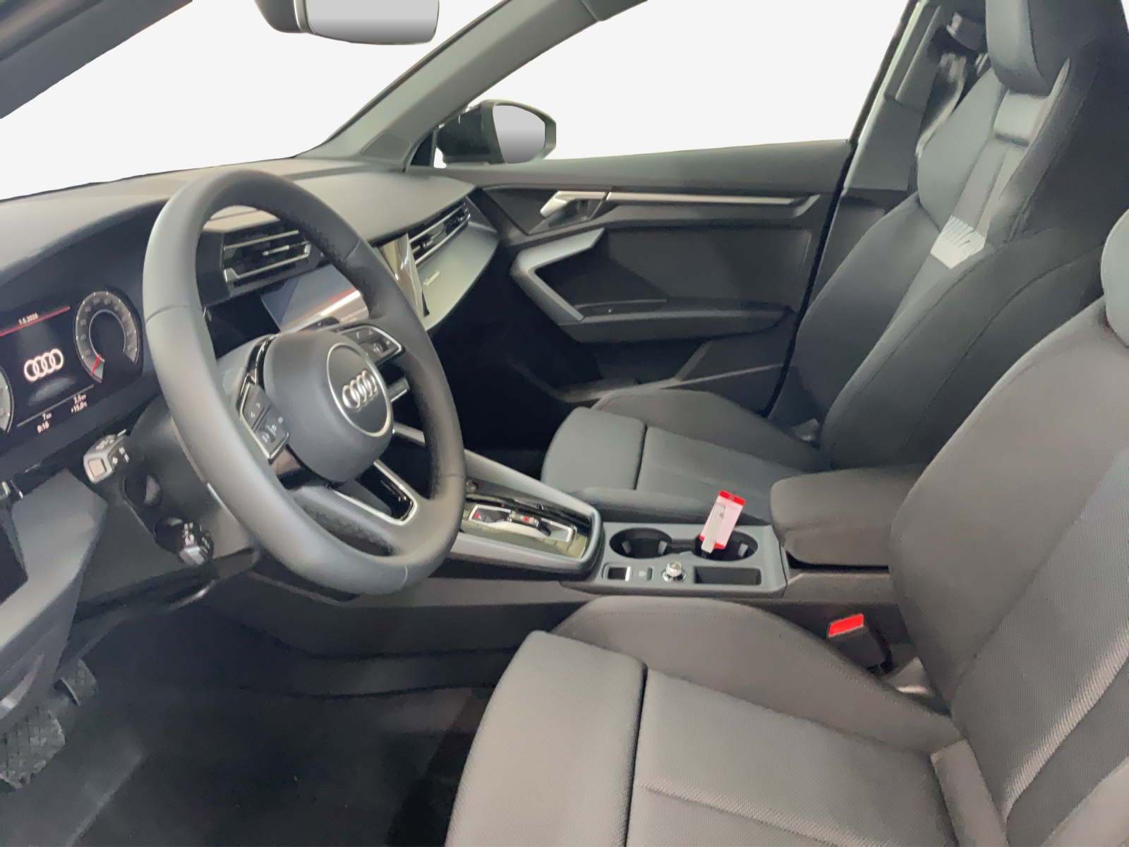 AUDI A3 Sportback TFSI 110 kW Attraction S tronic-image-7