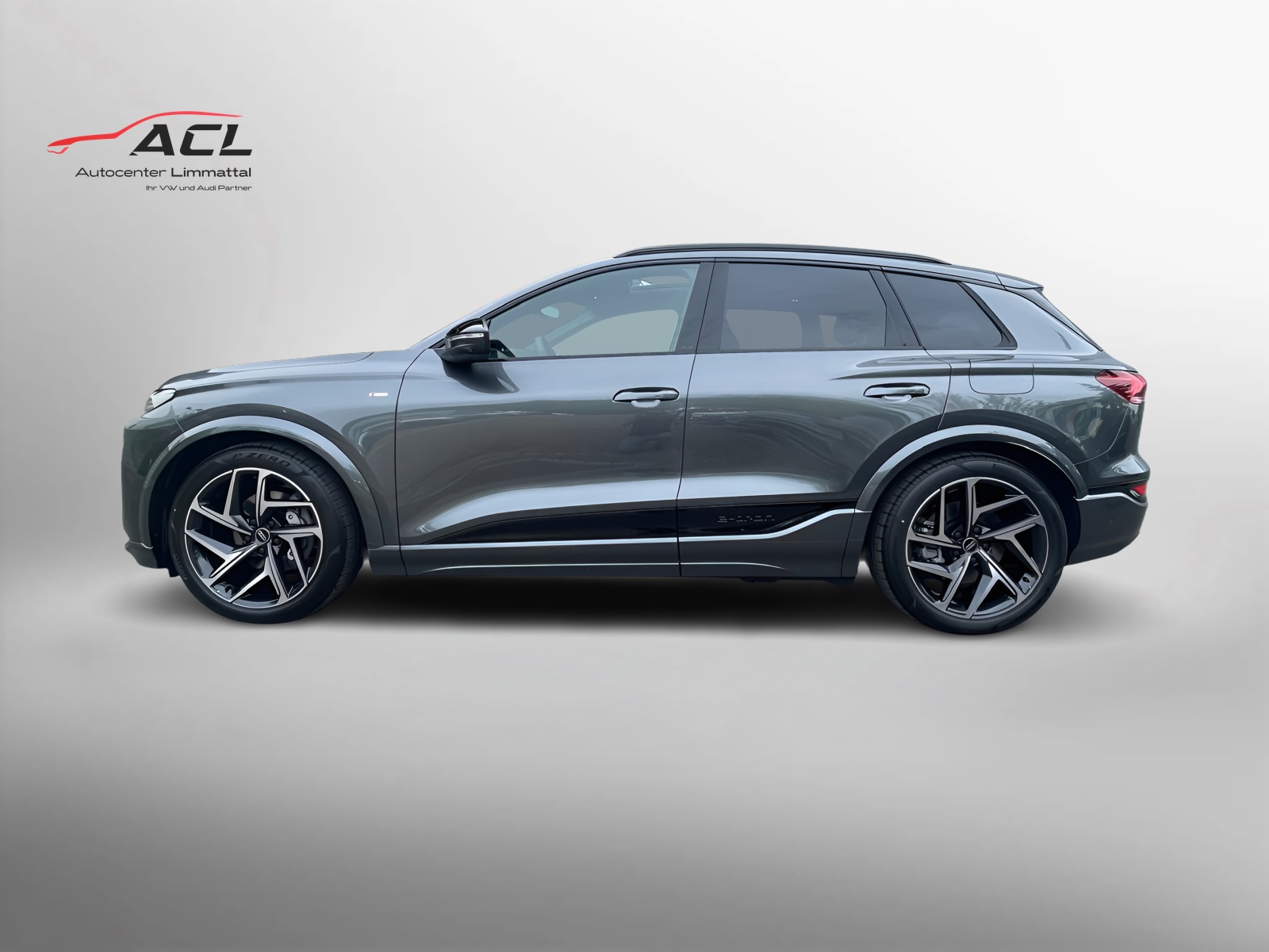 AUDI Q6 e-tron quattro-image-2