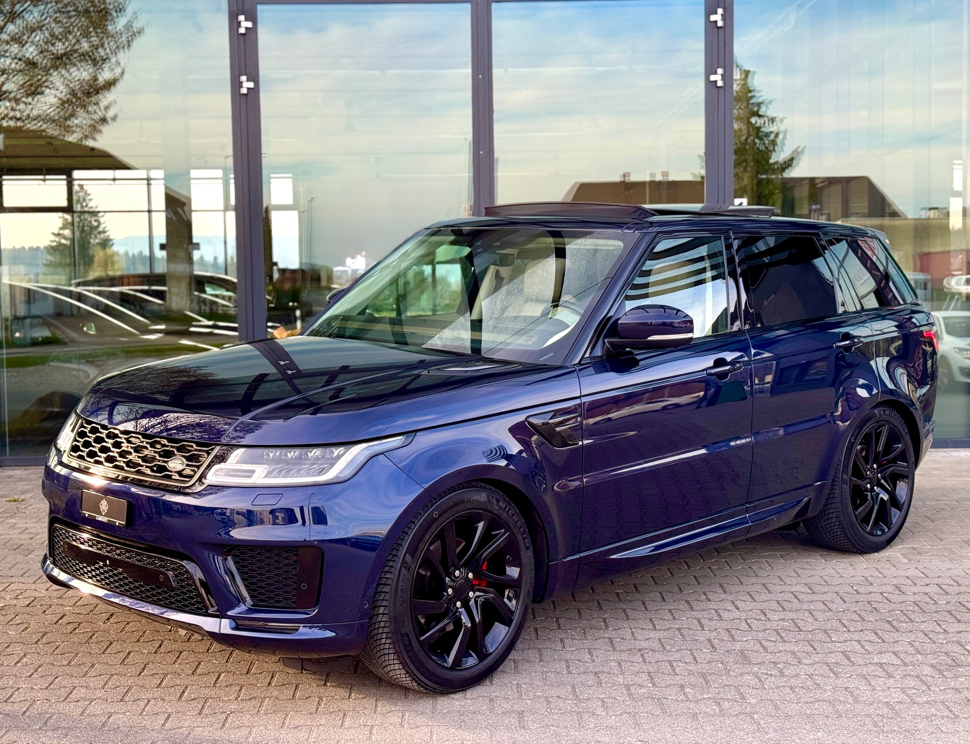 LAND ROVER Range Rover Sport 3.0 SDV6 HSE Dynamic Automatic-showroom-element-2