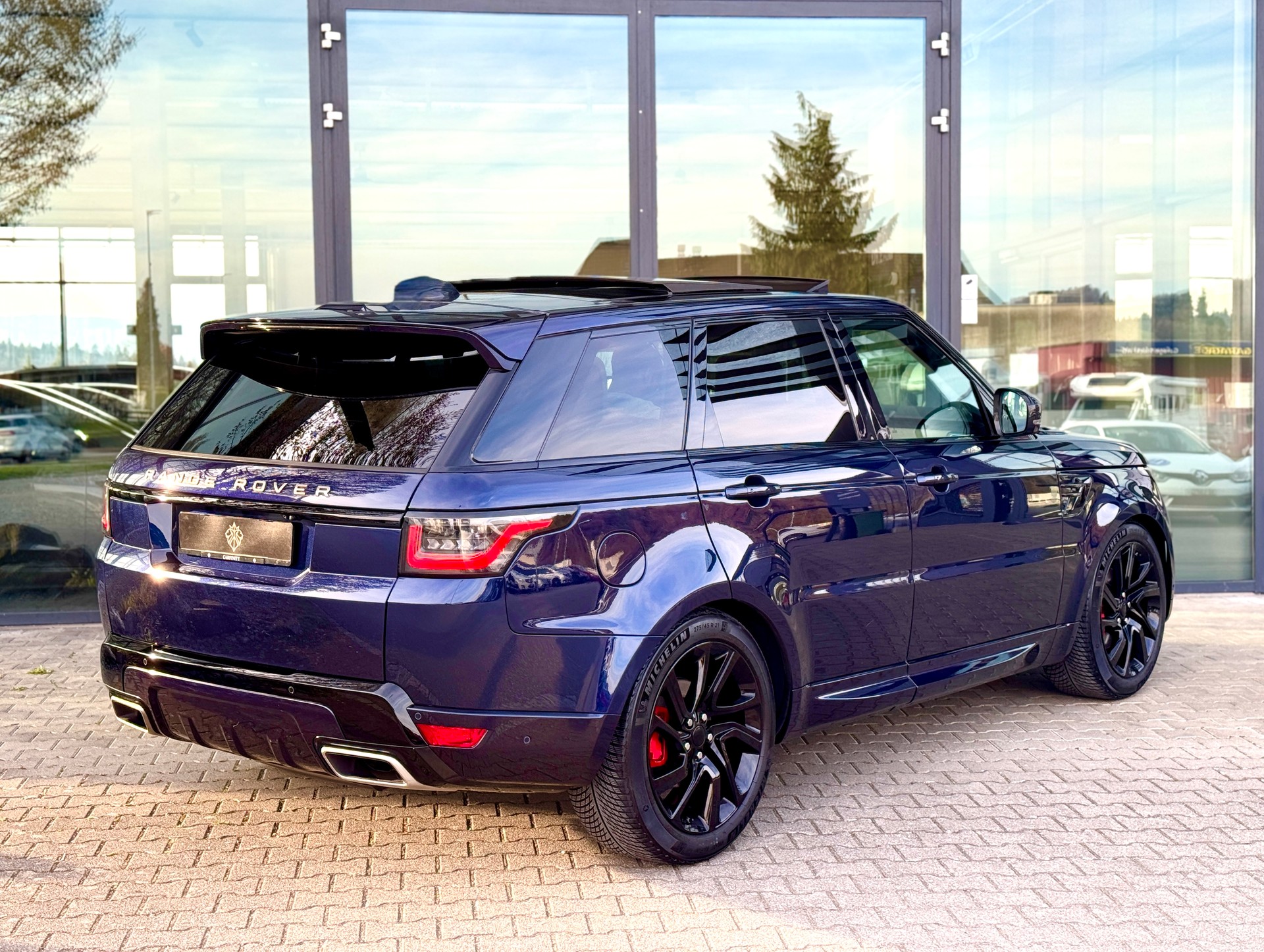 LAND ROVER Range Rover Sport 3.0 SDV6 HSE Dynamic Automatic-image-5