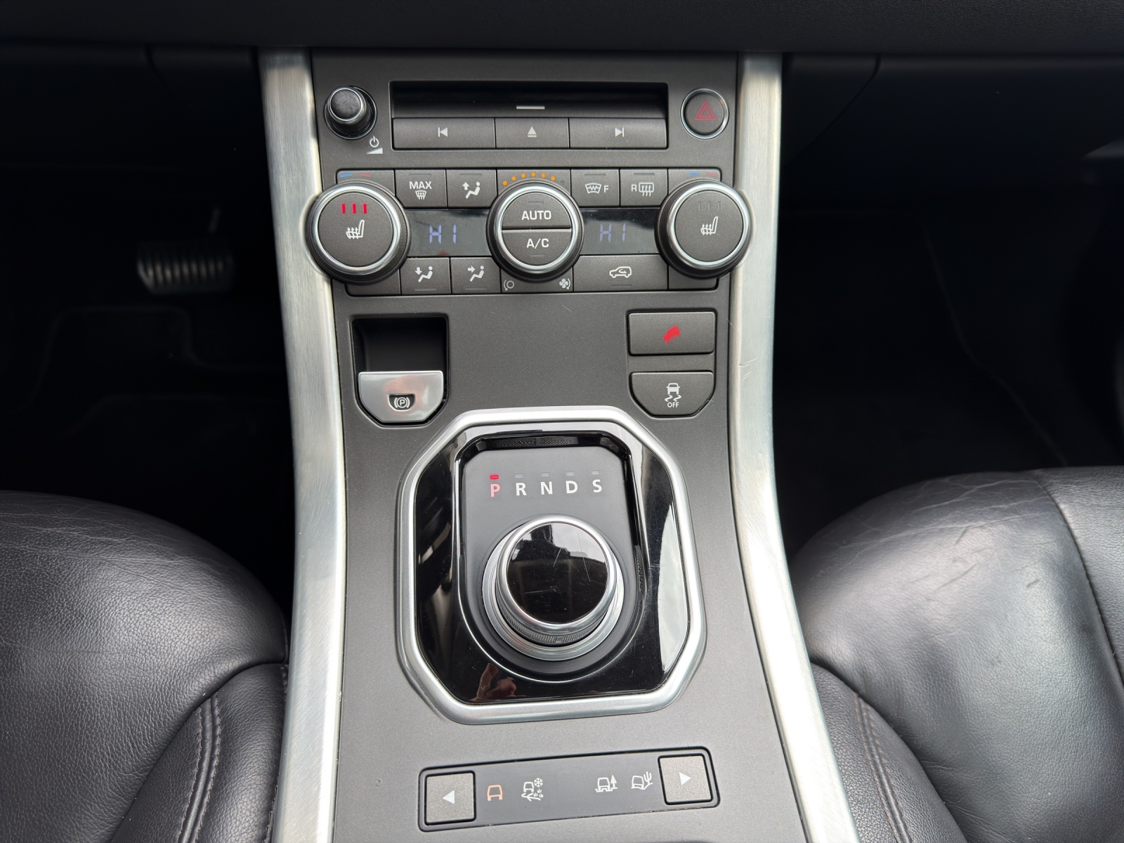 LAND ROVER Range Rover Evoque 2.0 Si4 Dynamic AT6-image-22