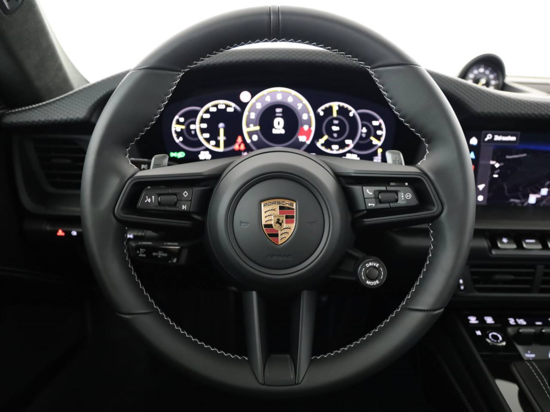 PORSCHE 911 GT3 mit Touring-Paket-image-3