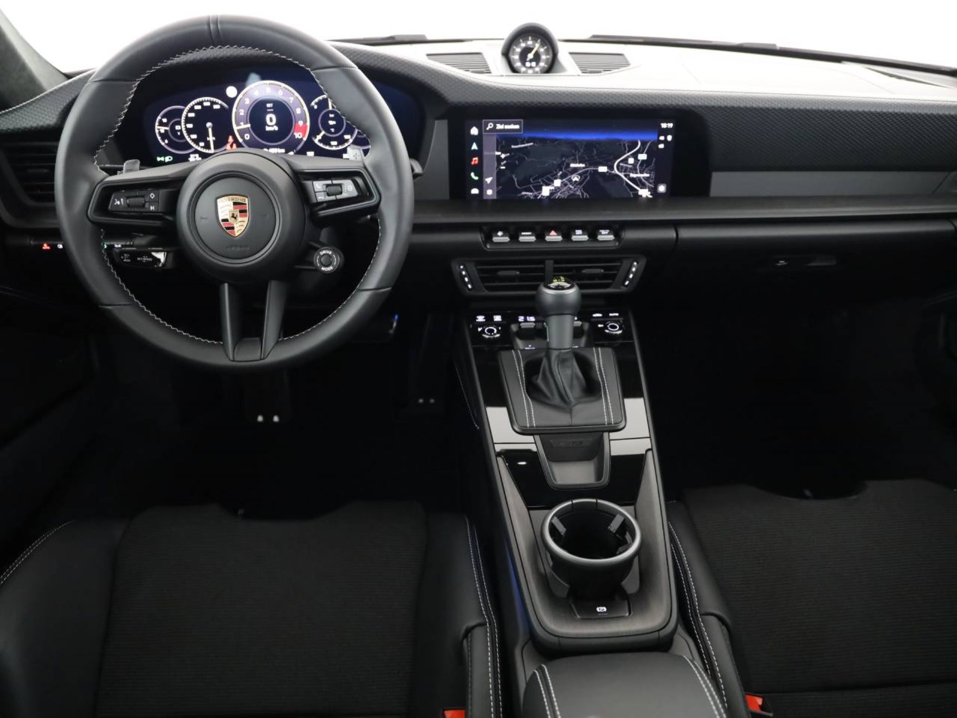 PORSCHE 911 GT3 mit Touring-Paket-image-4
