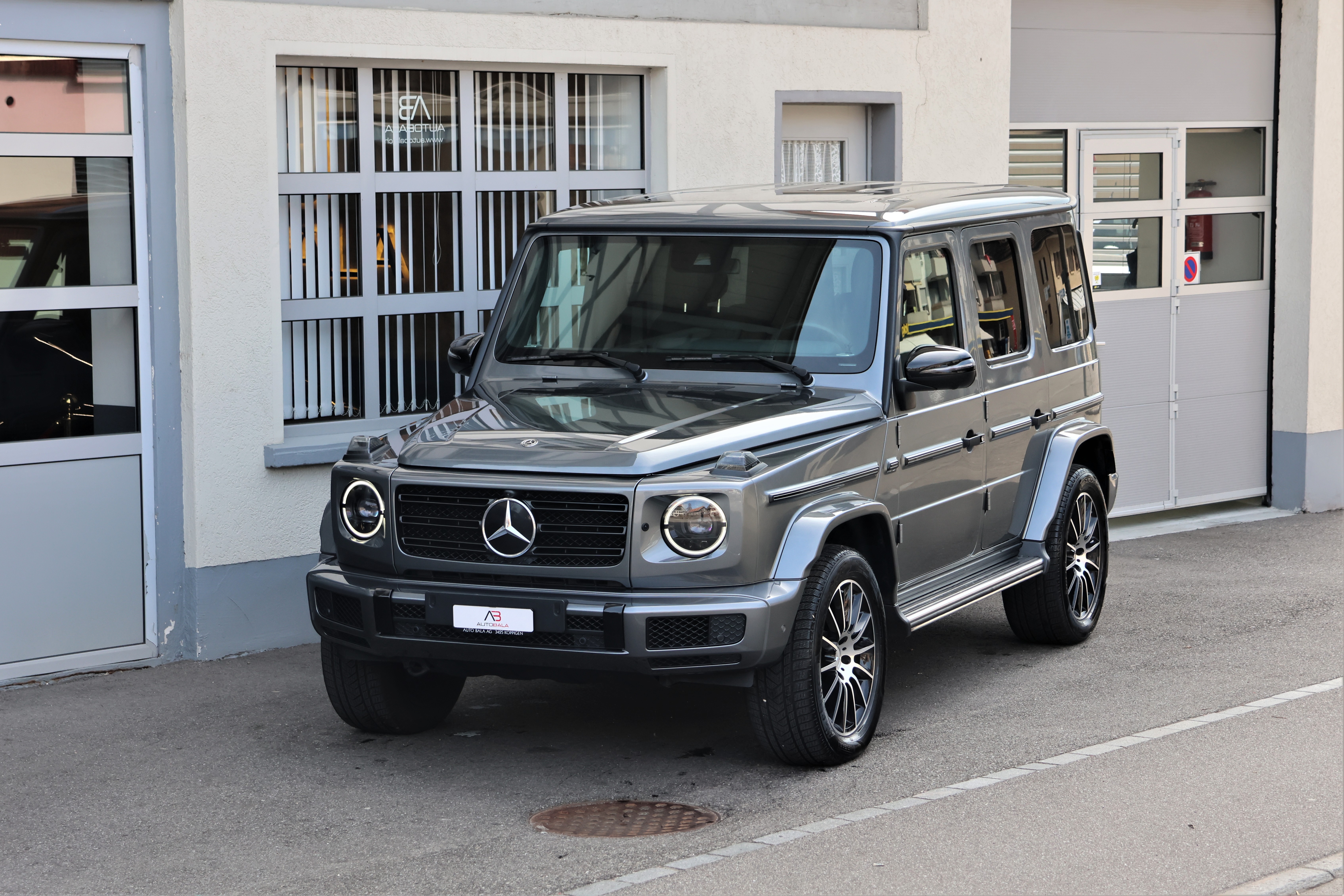 Car photo