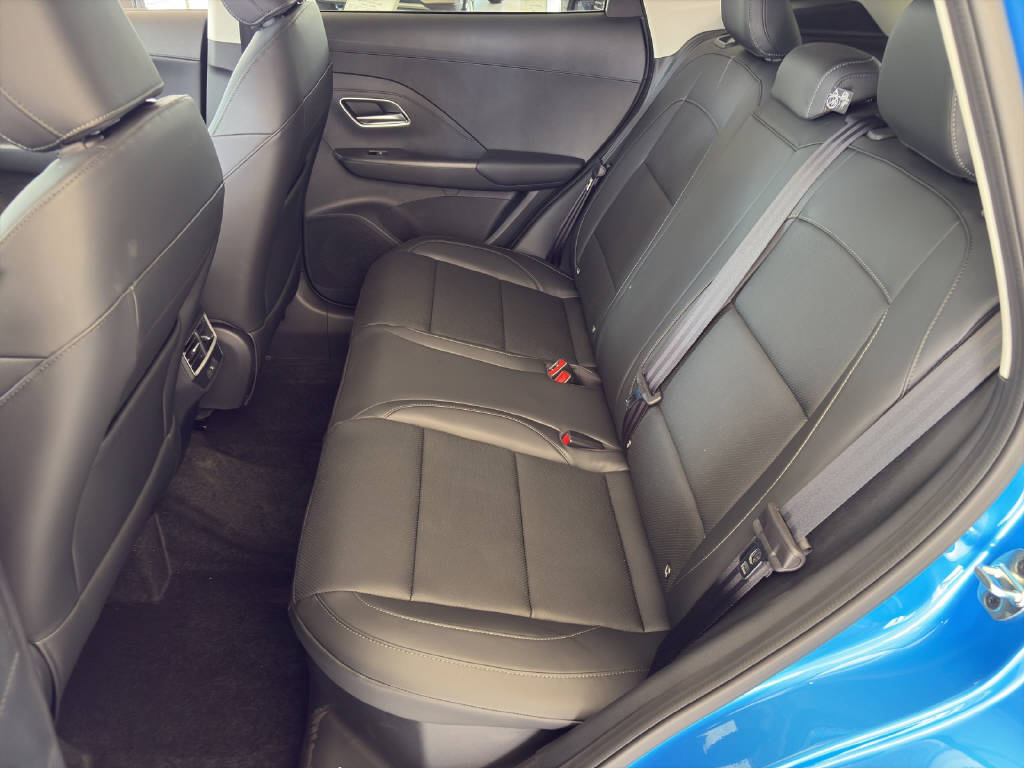 MG ZS 1.5 Hybrid+ Luxury-image-7