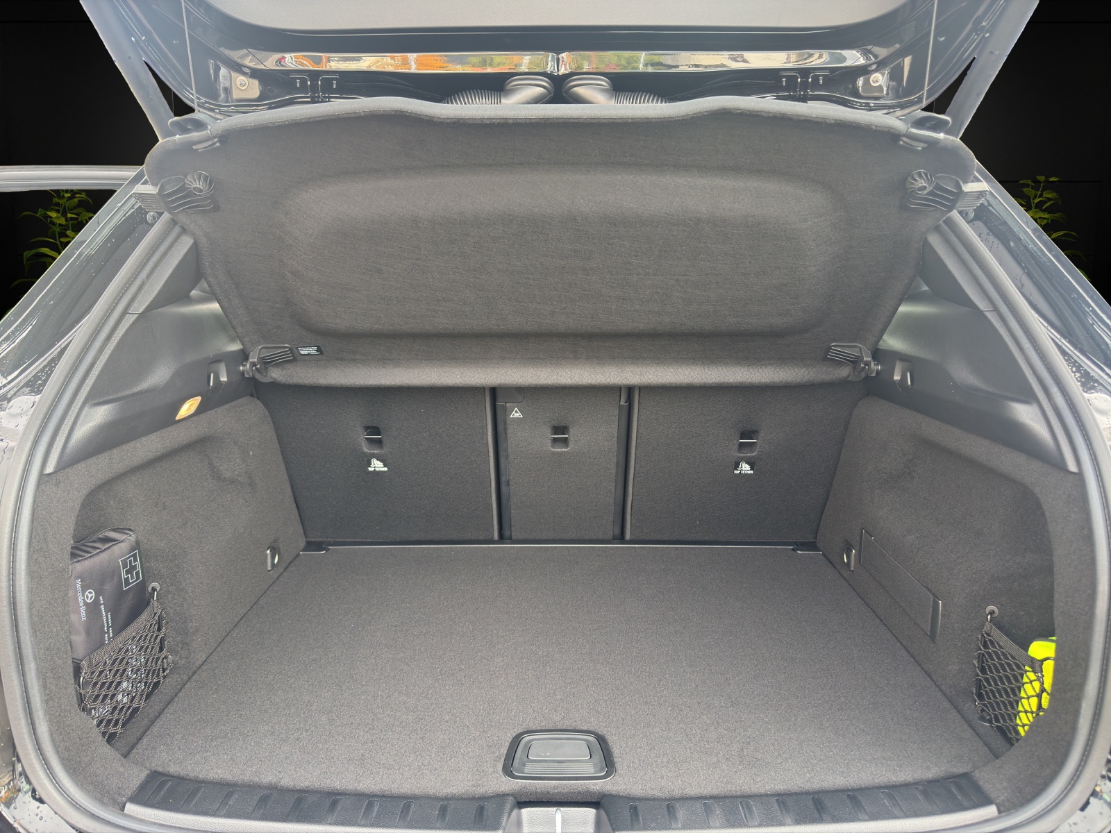 Image MERCEDES-BENZ GLA-220 GLA 220d 4Matic 8G-DCTSwiss Star