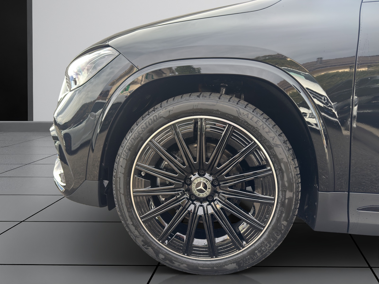 Image MERCEDES-BENZ GLA-220 GLA 220d 4Matic 8G-DCTSwiss Star