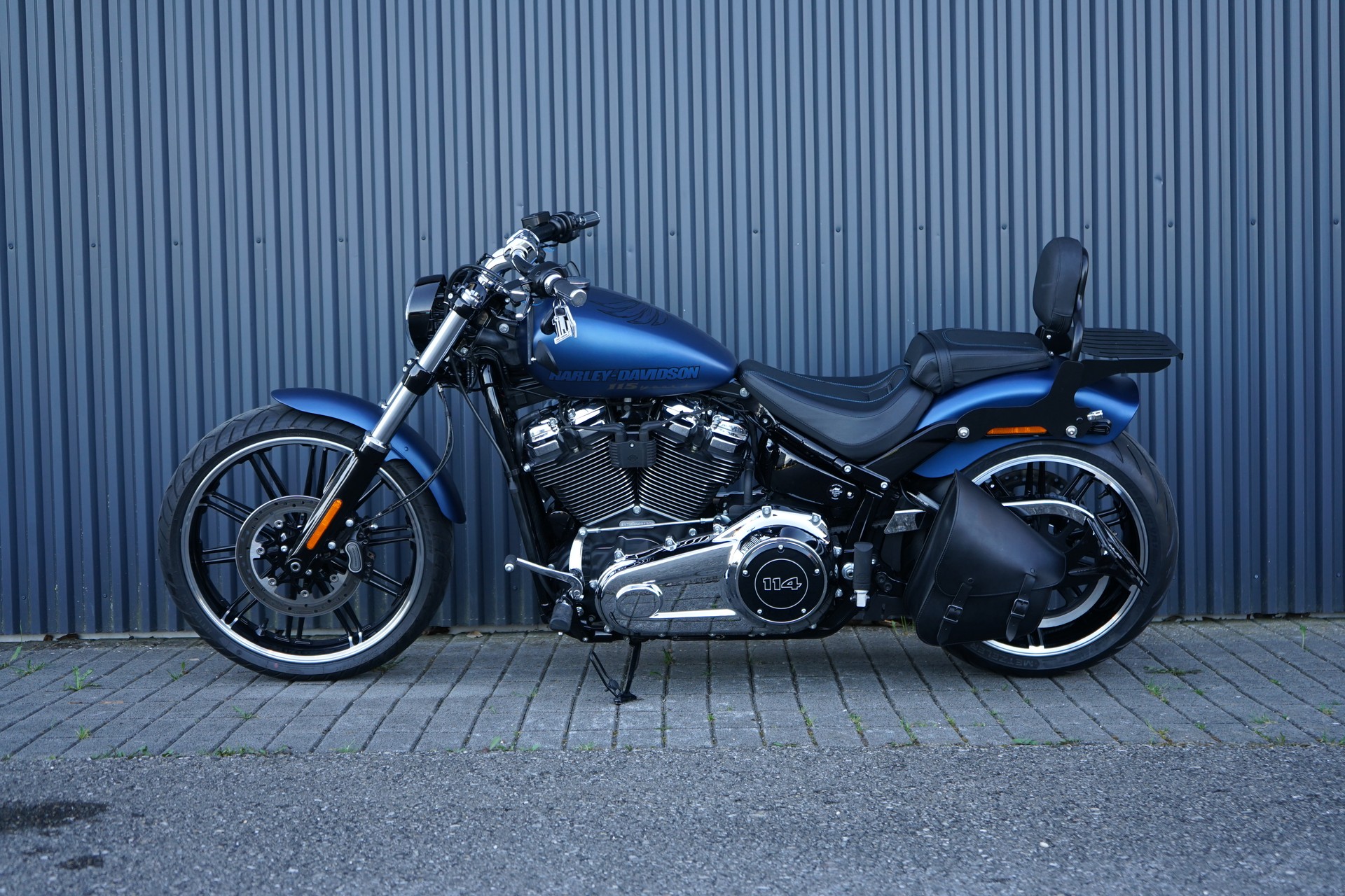 HARLEY-DAVIDSON FXBRS Breakout 114 ABS-image-5
