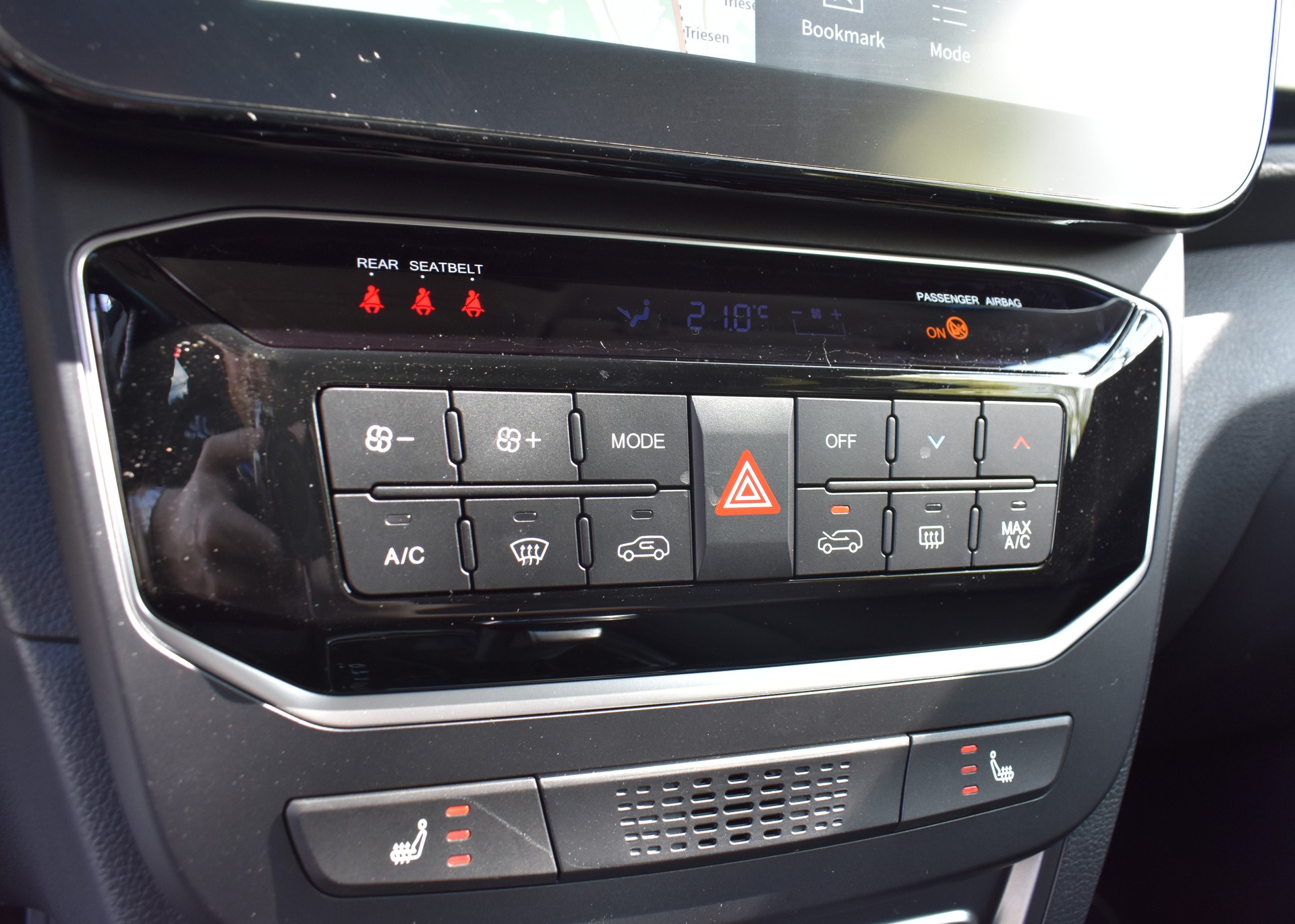 KGM-SsangYong Tivoli 1.5 T GDI Steel 4WD Automat-image-15