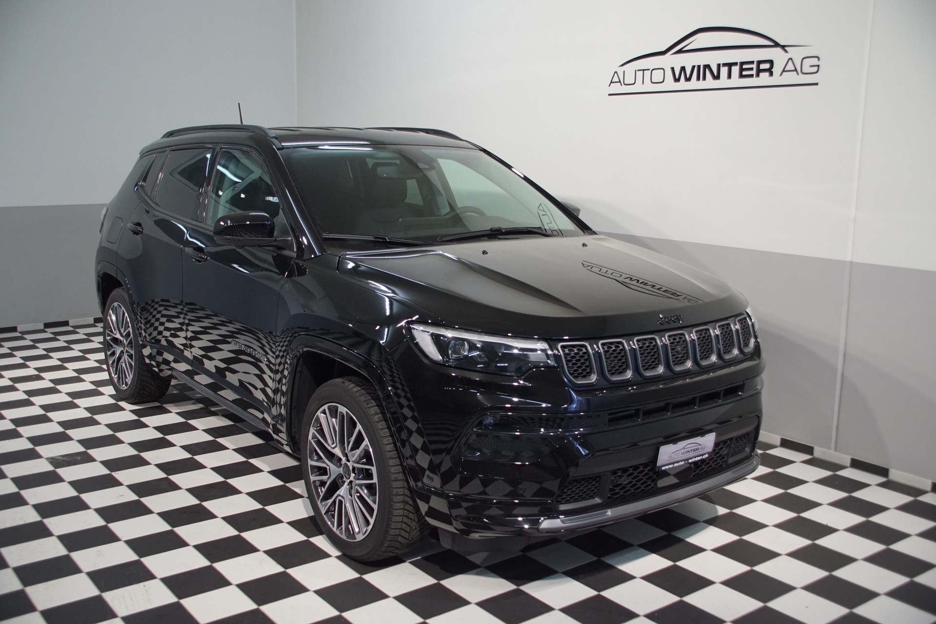 JEEP Compass 4x2 1.5 T MHEV Summit **SWISS**-image-0