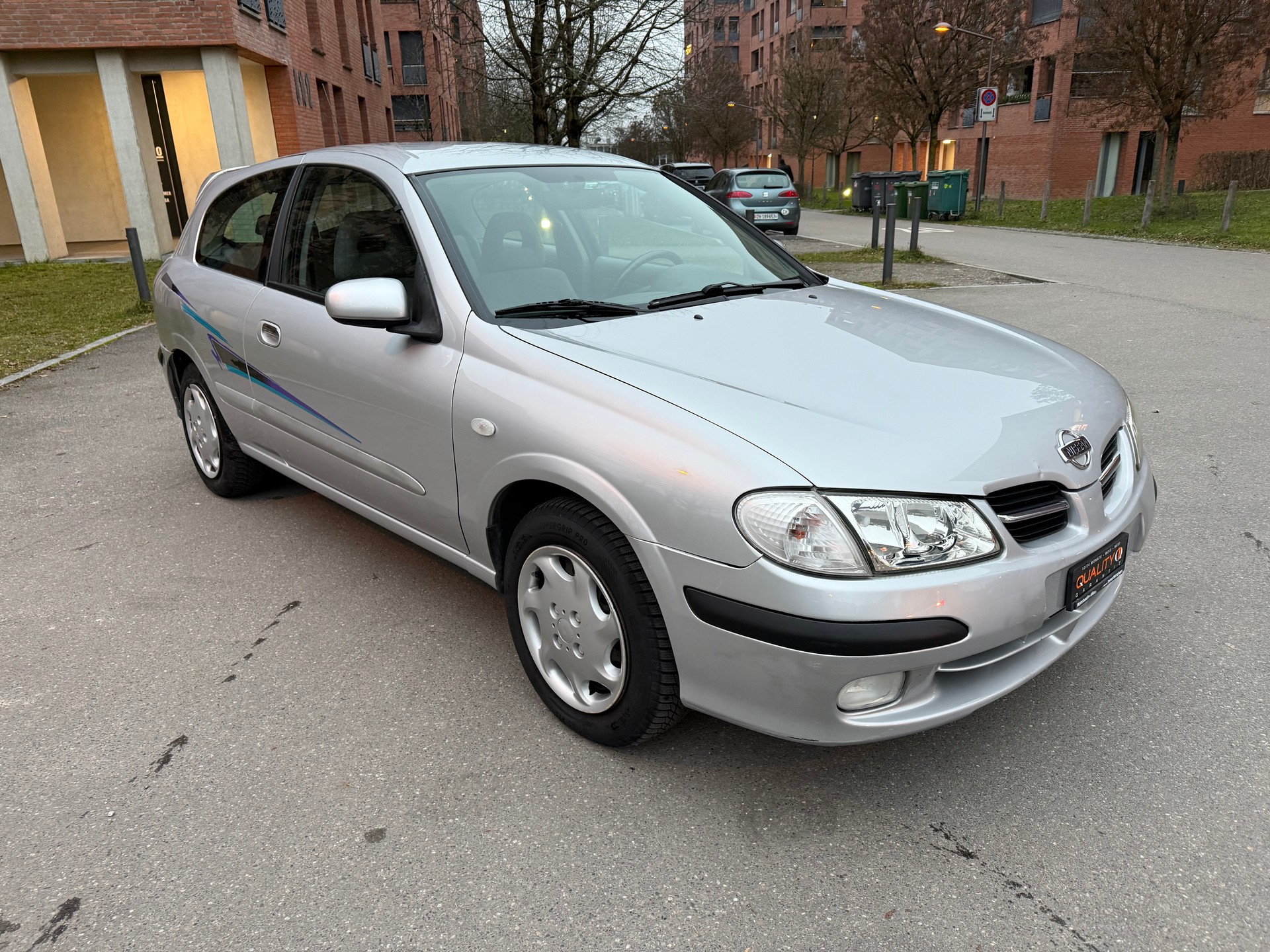 NISSAN Almera 1.8 16V Ambience-image-4