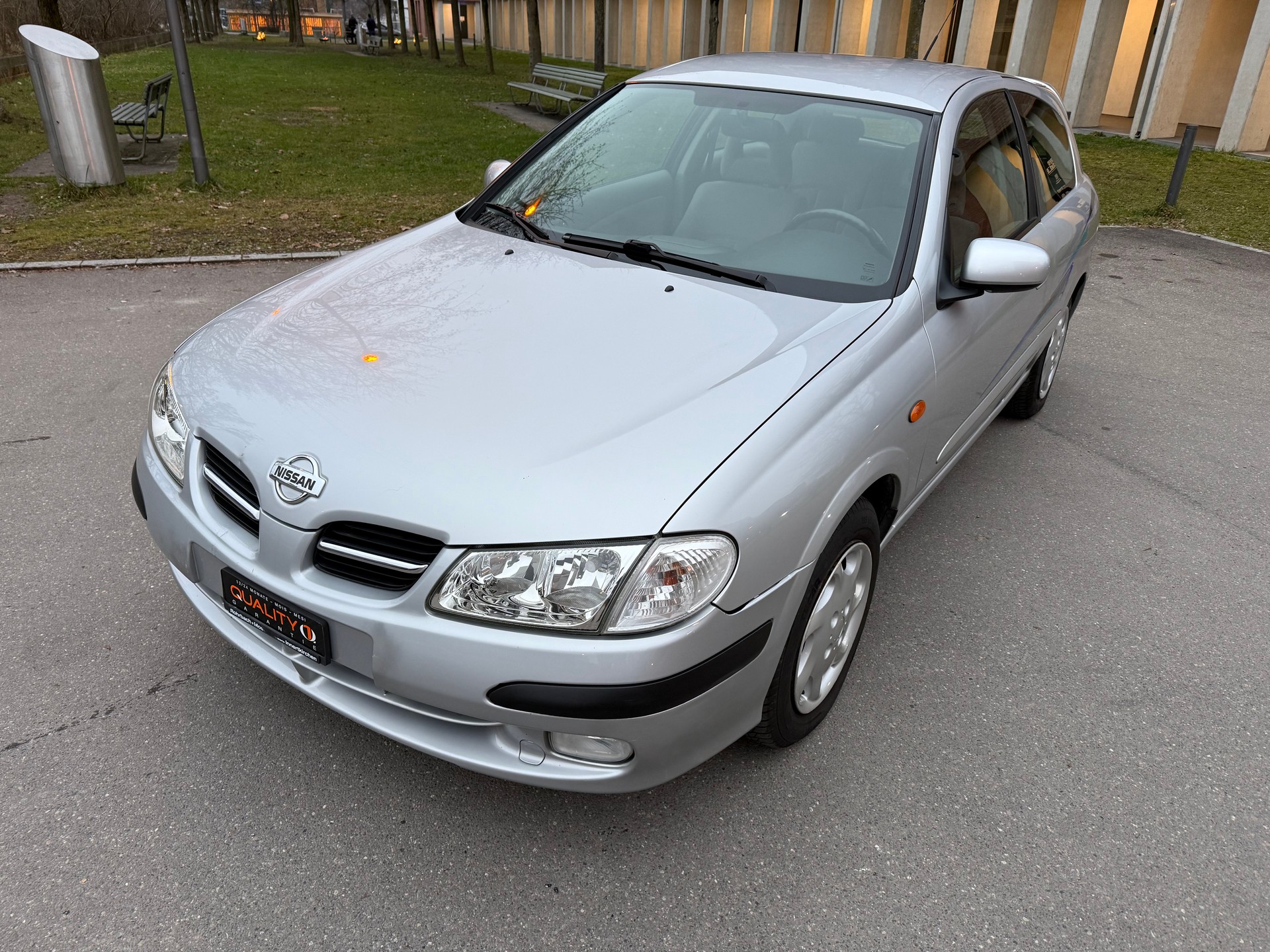 NISSAN Almera 1.8 16V Ambience-showroom-element-1