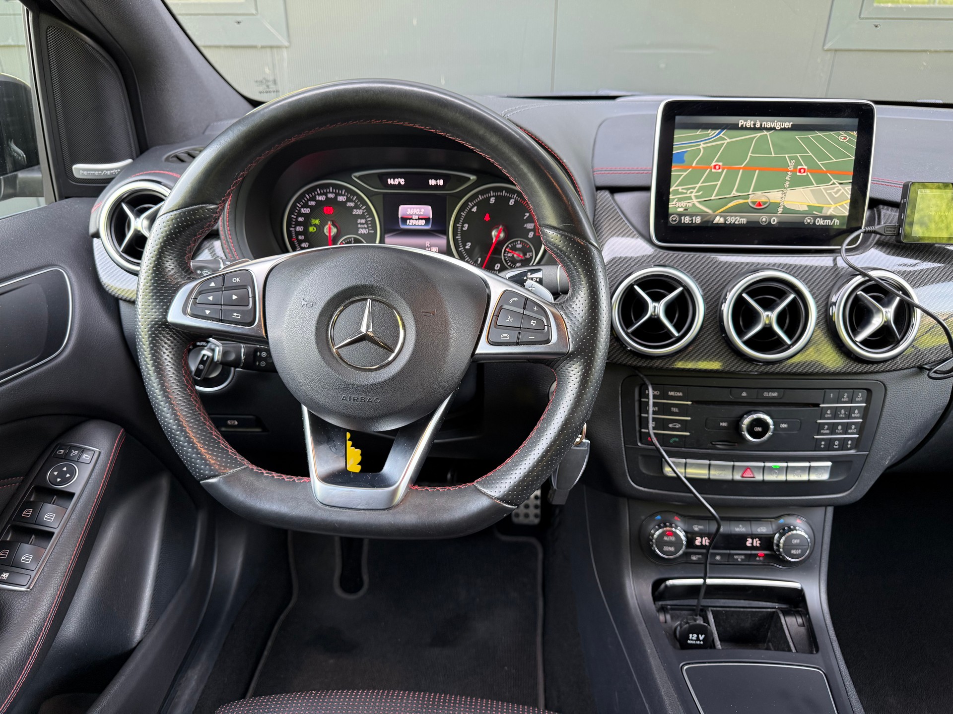 MERCEDES-BENZ B 200 AMG Line 7G-DCT-image-10