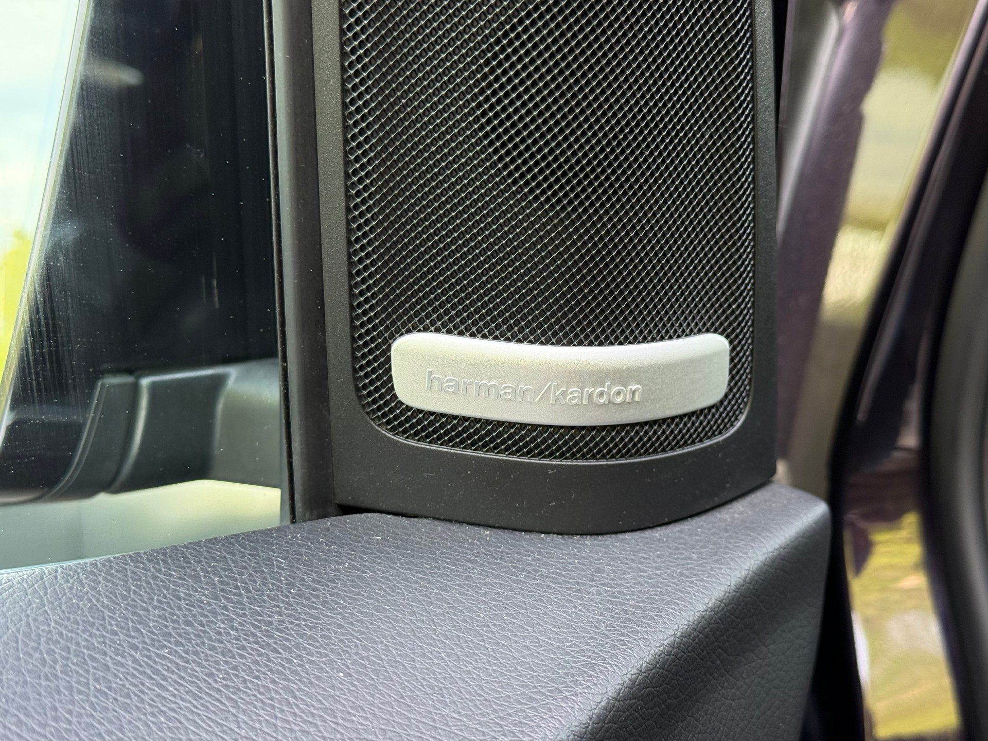 MERCEDES-BENZ B 200 AMG Line 7G-DCT-image-12