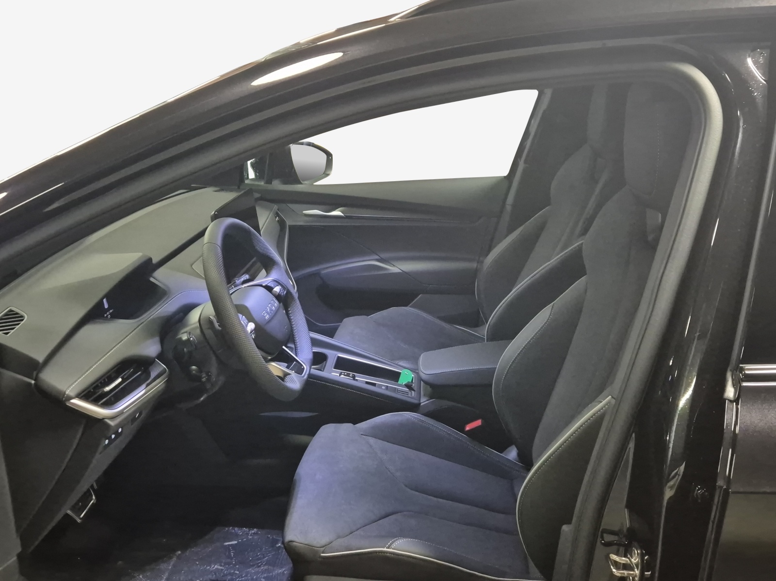 SKODA Enyaq 85x Sportline 4x4-image-7