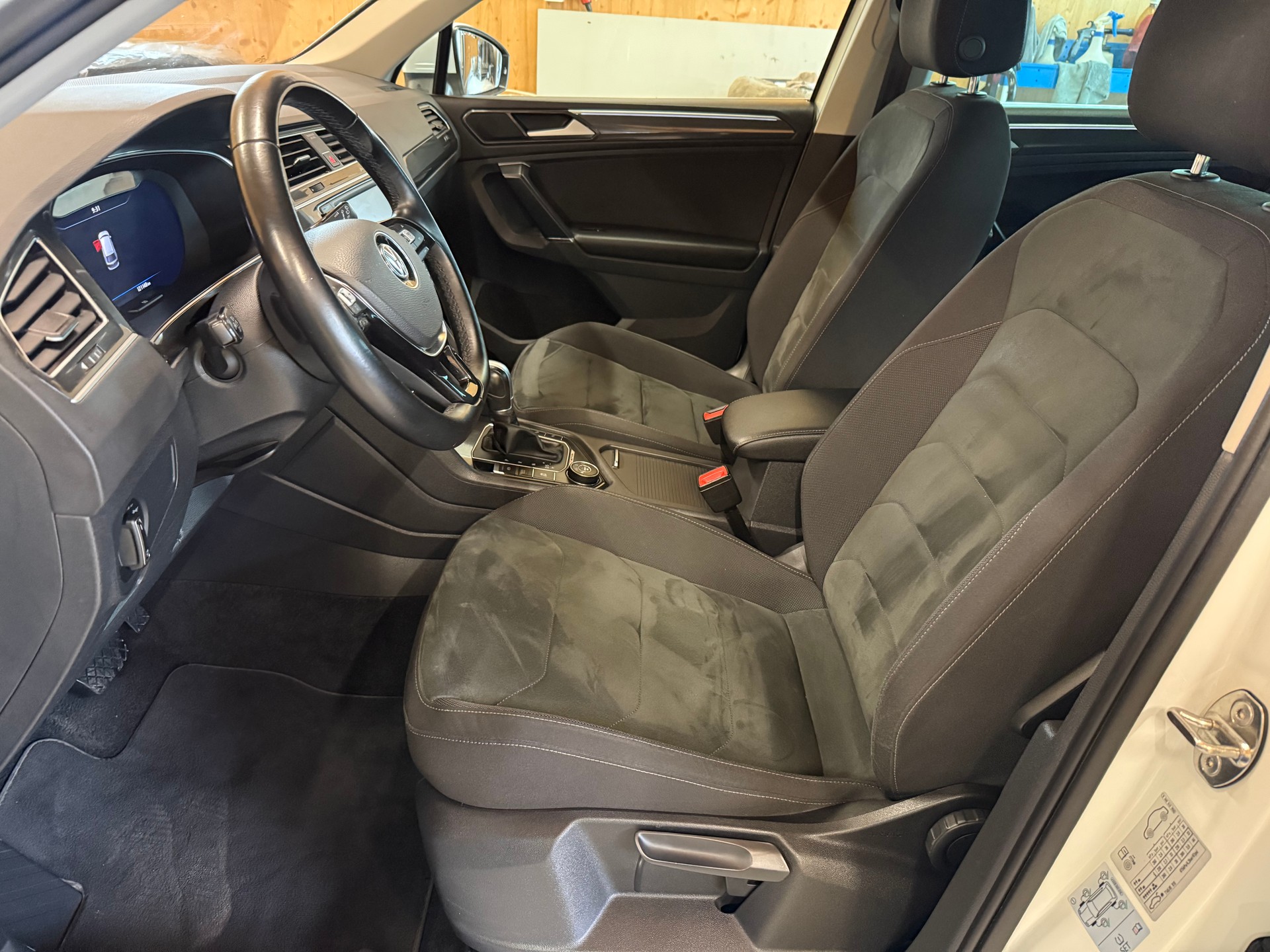 VW Tiguan 2.0TSI Highline 4Motion DSG-image-6