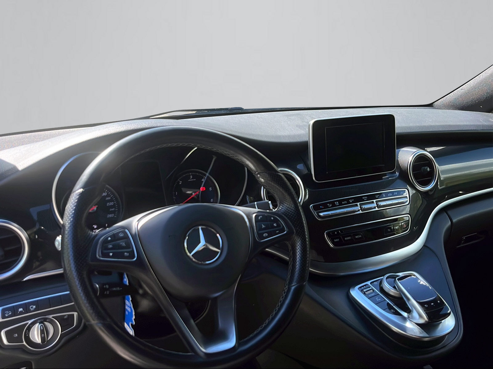 MERCEDES-BENZ V 250 d kompakt 4Matic 7G-Tronic-showroom-element-3