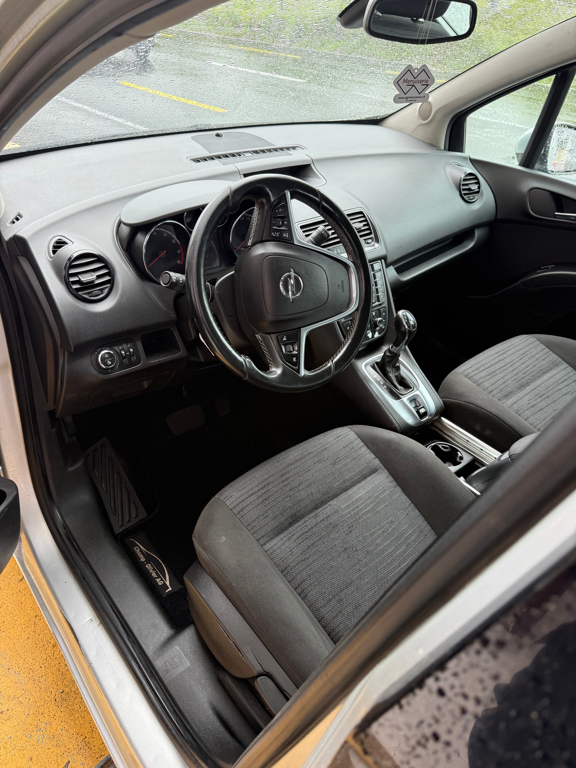 OPEL Meriva 1.4 Turbo Cosmo Automatic-image-5