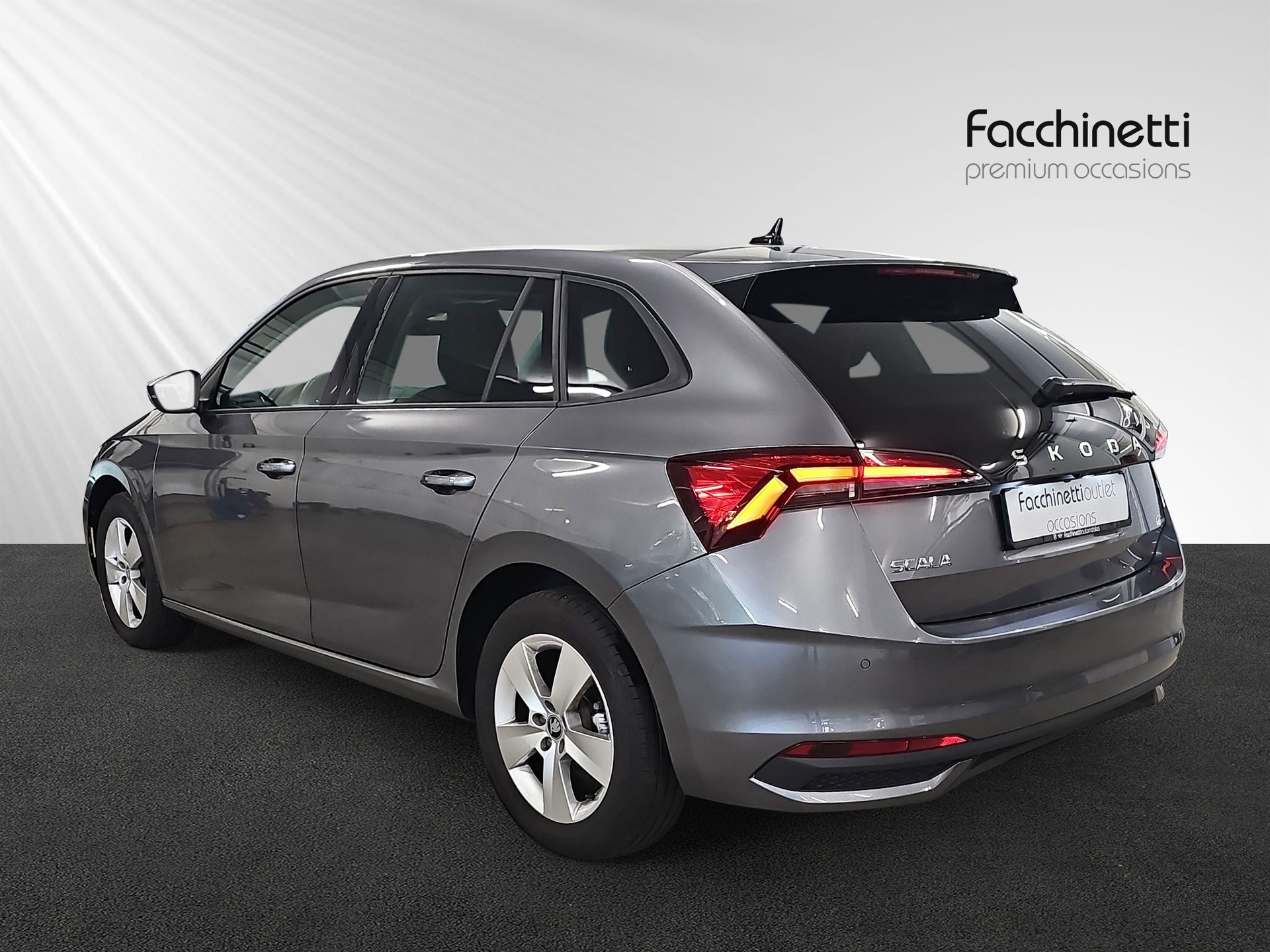 SKODA Scala 1.0 TSI Selection DSG-showroom-element-2