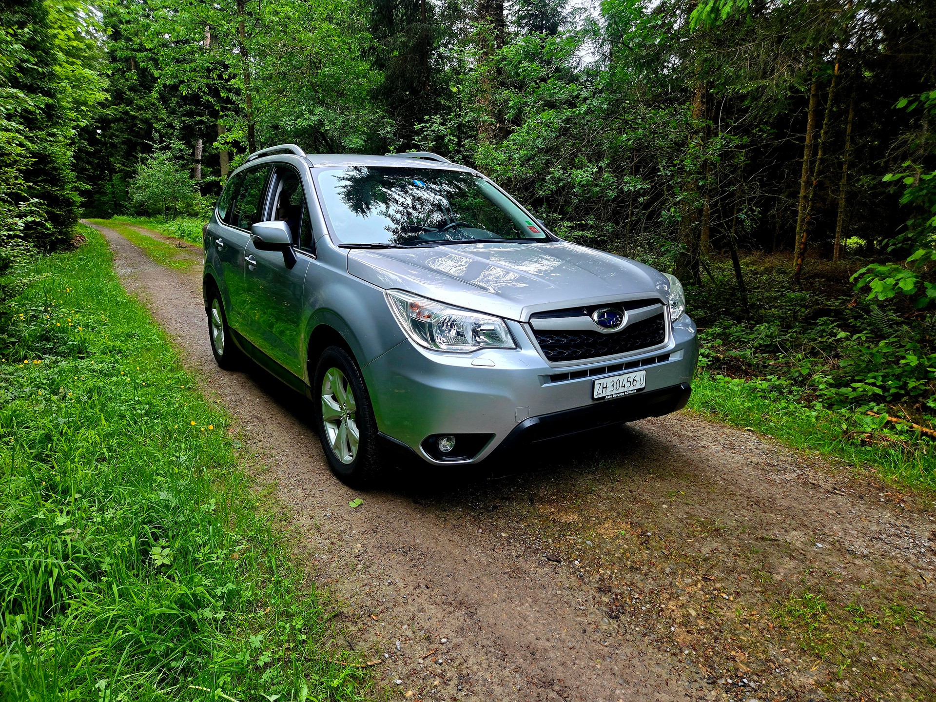 SUBARU Forester 2.0i Swiss Lineartronic