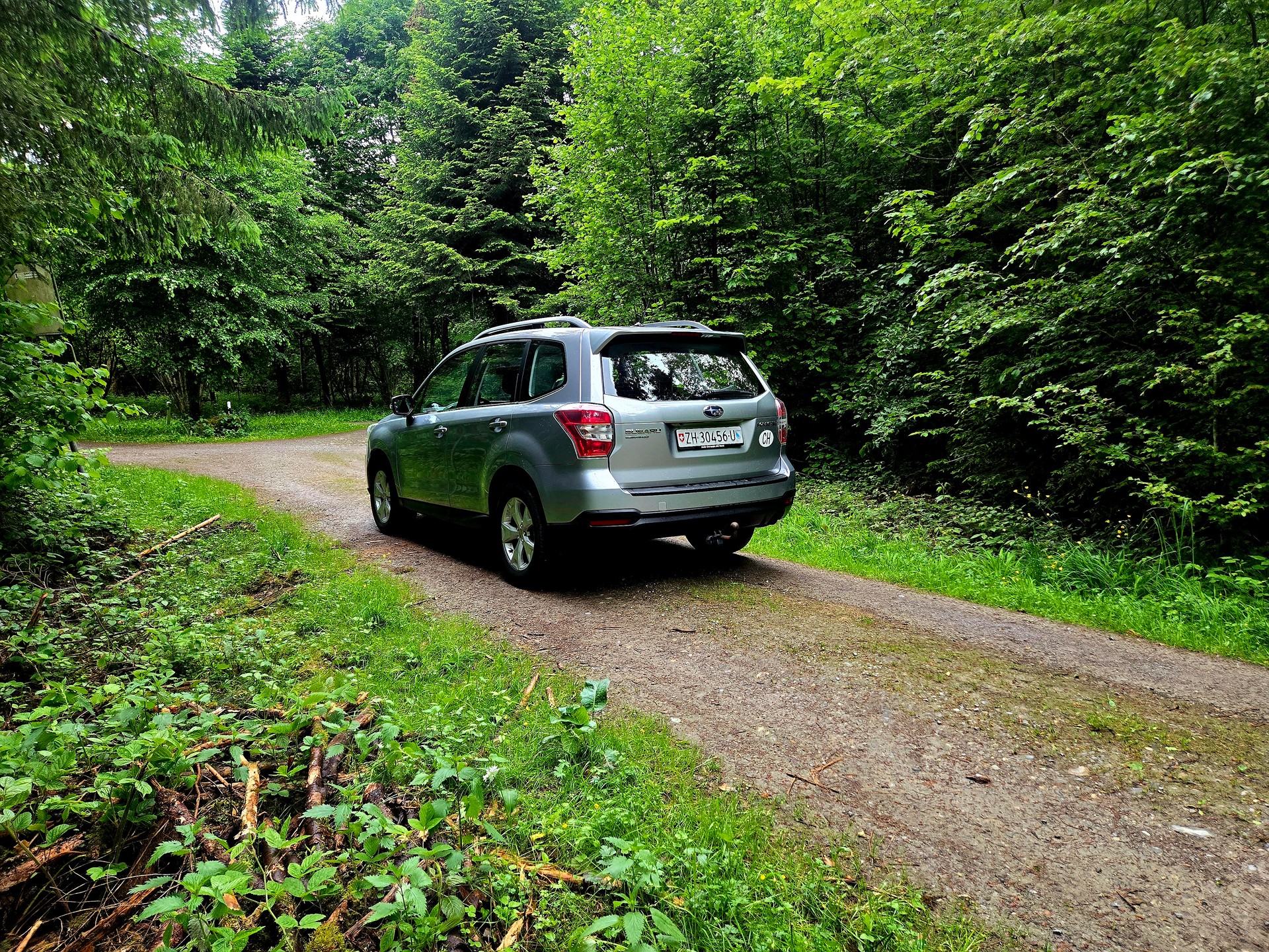 SUBARU Forester 2.0i Swiss Lineartronic-image-6