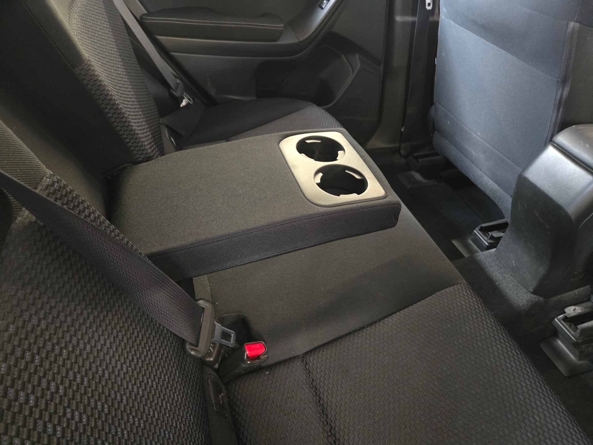 SUBARU Forester 2.0i Swiss Lineartronic-image-10