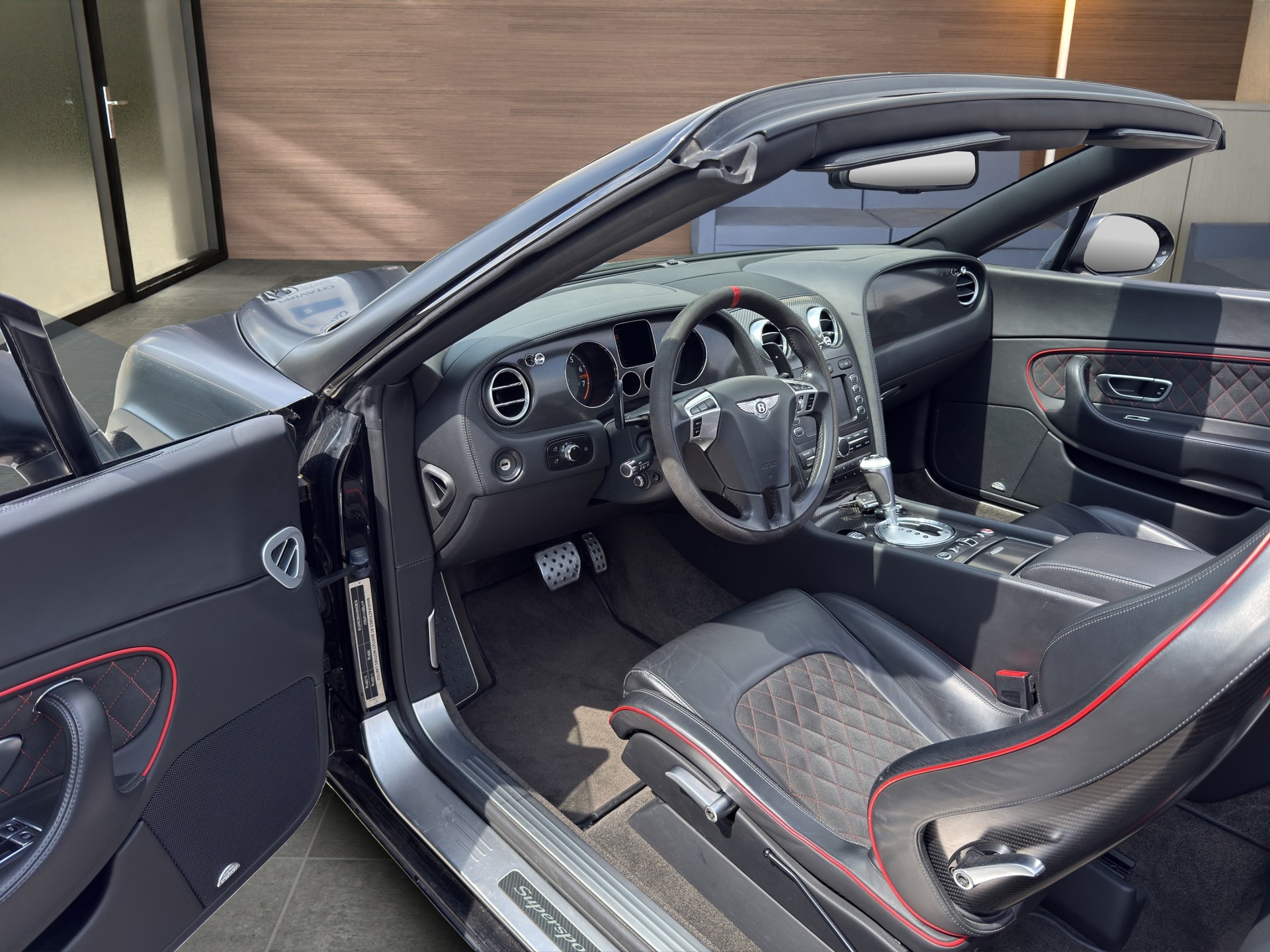 BENTLEY Continental Supersports Convertible 6.0-image-13