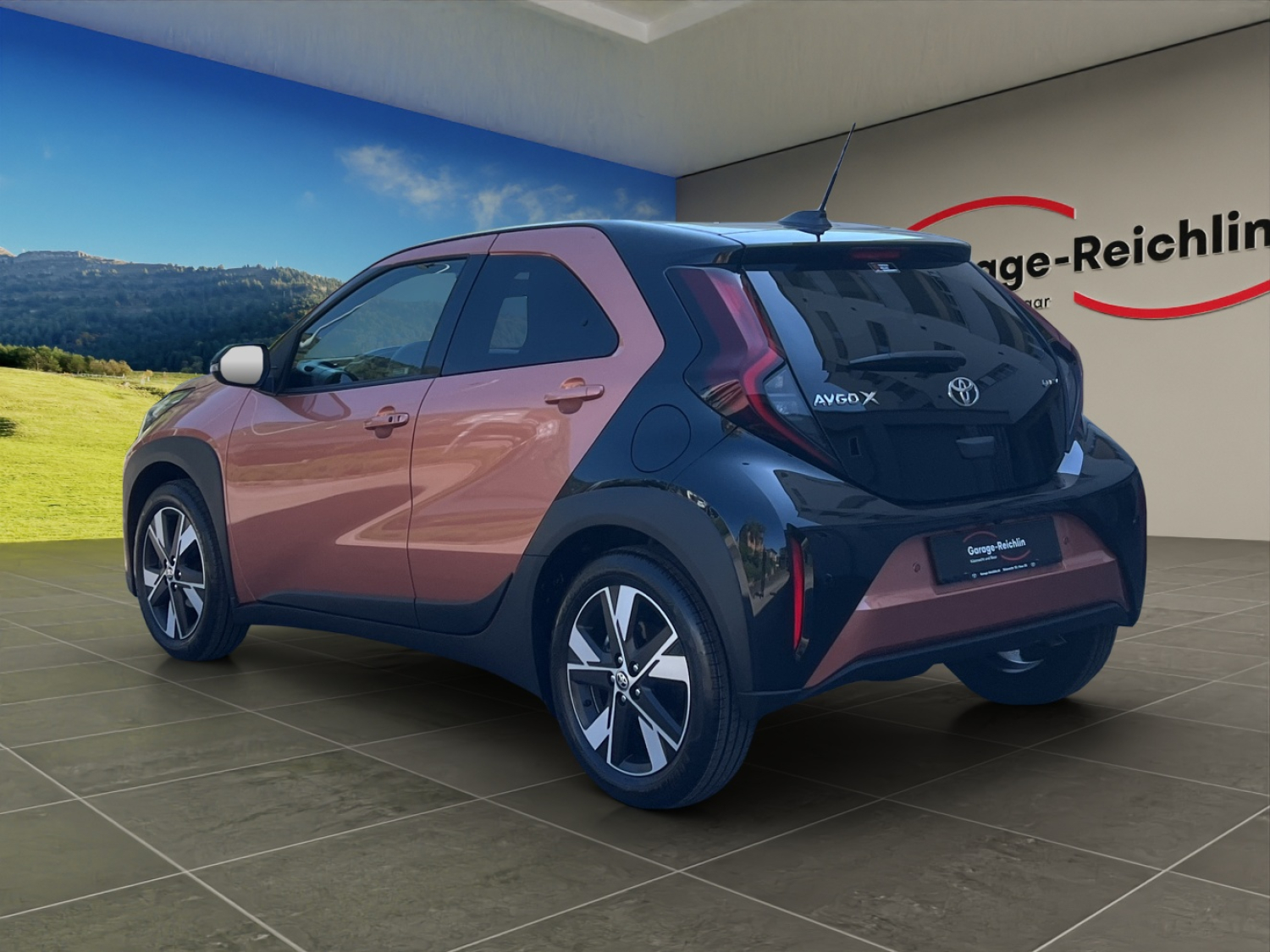 TOYOTA Aygo X 1.5 VVT-i HSD Trend-showroom-element-2