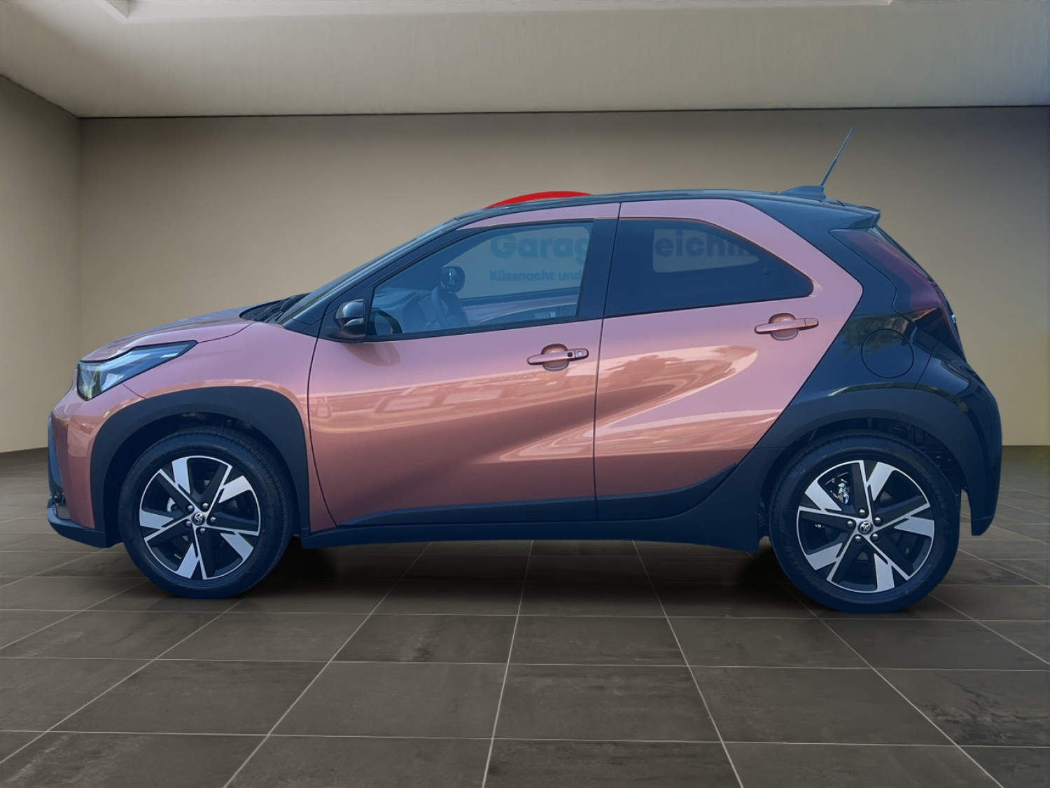 TOYOTA Aygo X 1.5 VVT-i HSD Trend-showroom-element-1