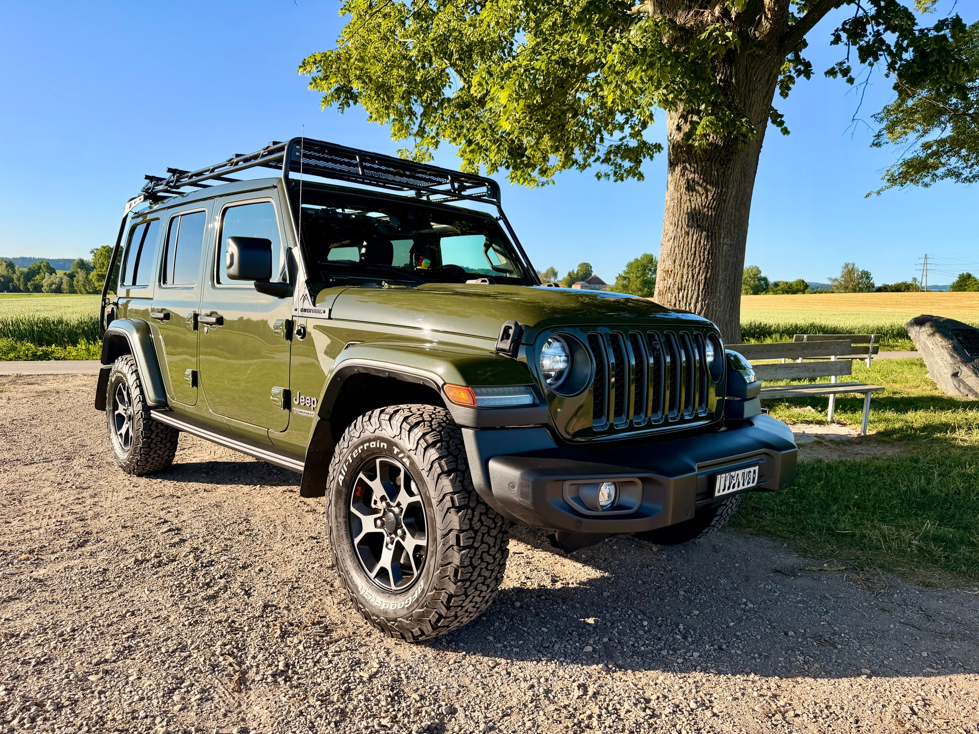 JEEP 2.0 Turbo Sport Unlimited-image-0
