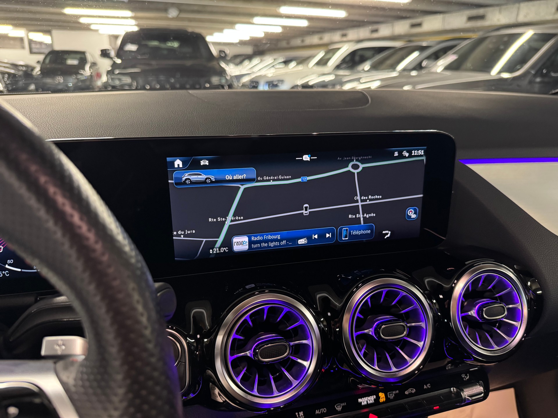 MERCEDES-BENZ GLA 220d AMG Line 4Matic 8G-DCT-image-7