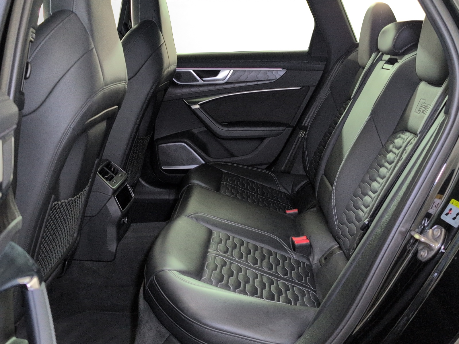AUDI RS6 Avant 4.0 TFSI V8 quattro-image-7