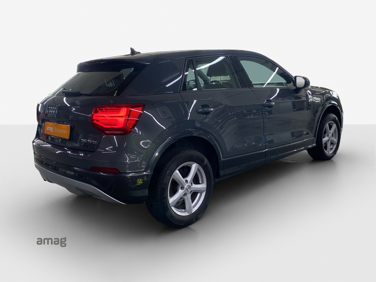 AUDI Q2 35 TFSI Design S-tronic-image-4