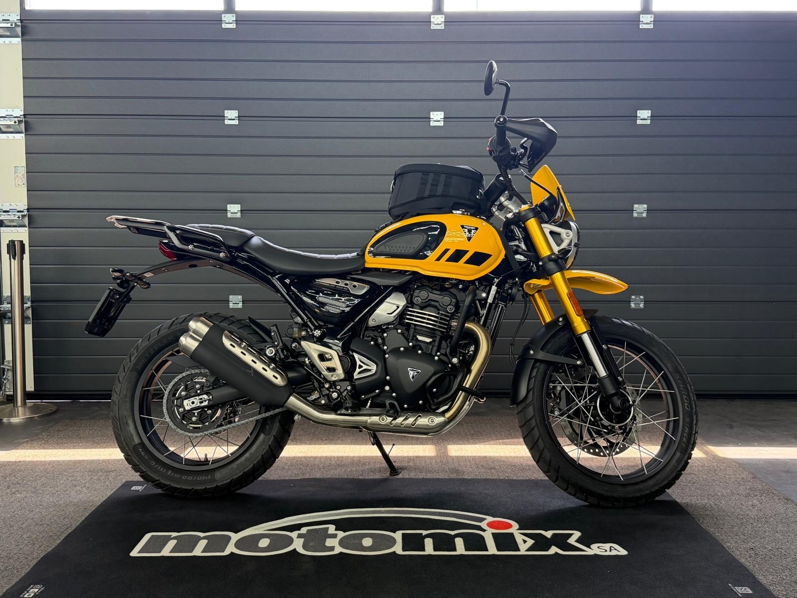 TRIUMPH SCRAMBLER 400 XC-showroom-element-2
