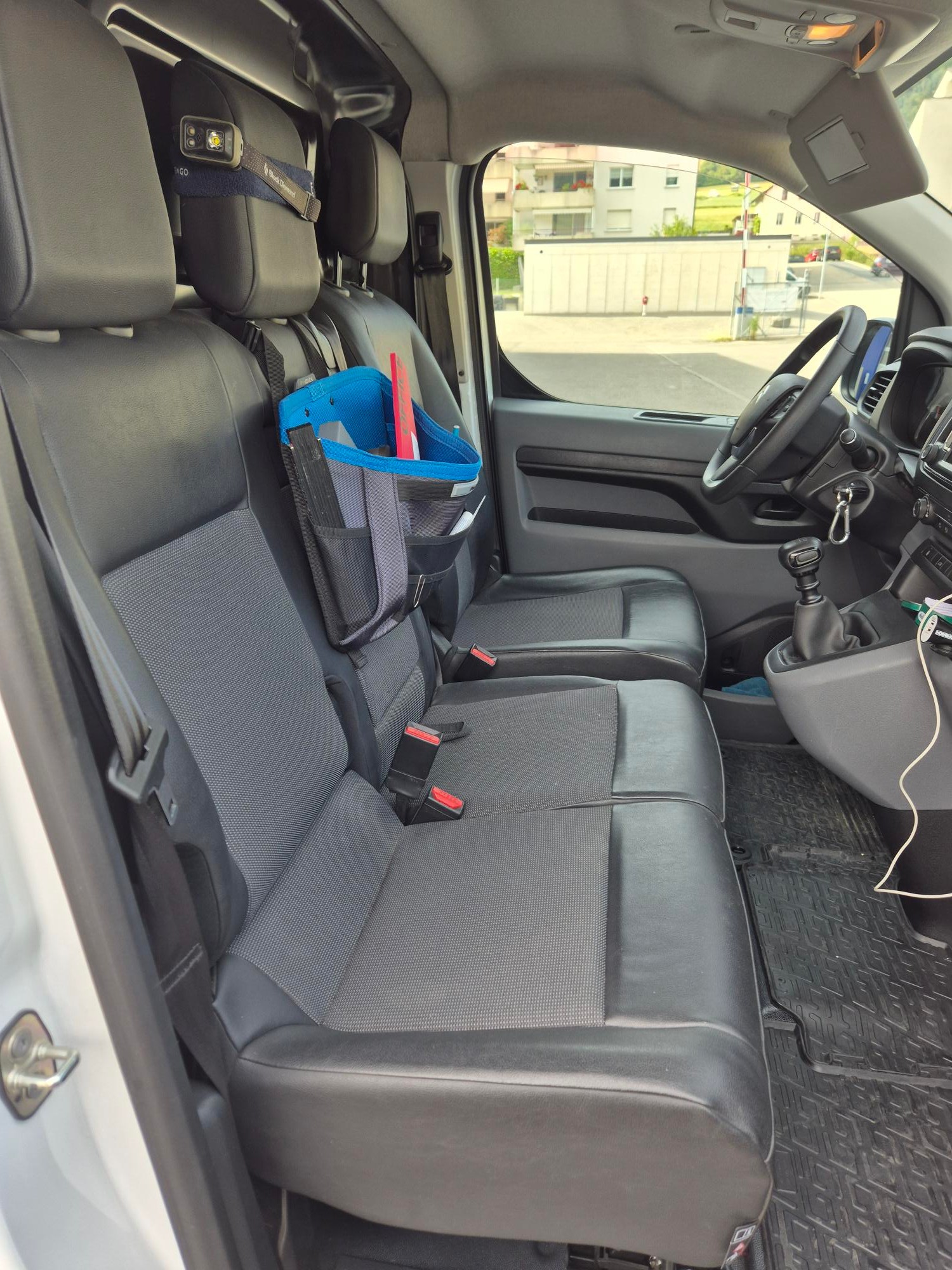 CITROEN 2.0 BlueHDi 120 Komfort-image-7