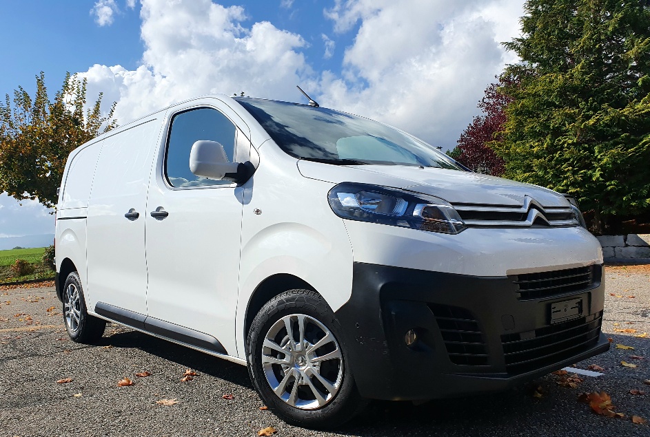 CITROEN 2.0 BlueHDi 120 Komfort-image-0